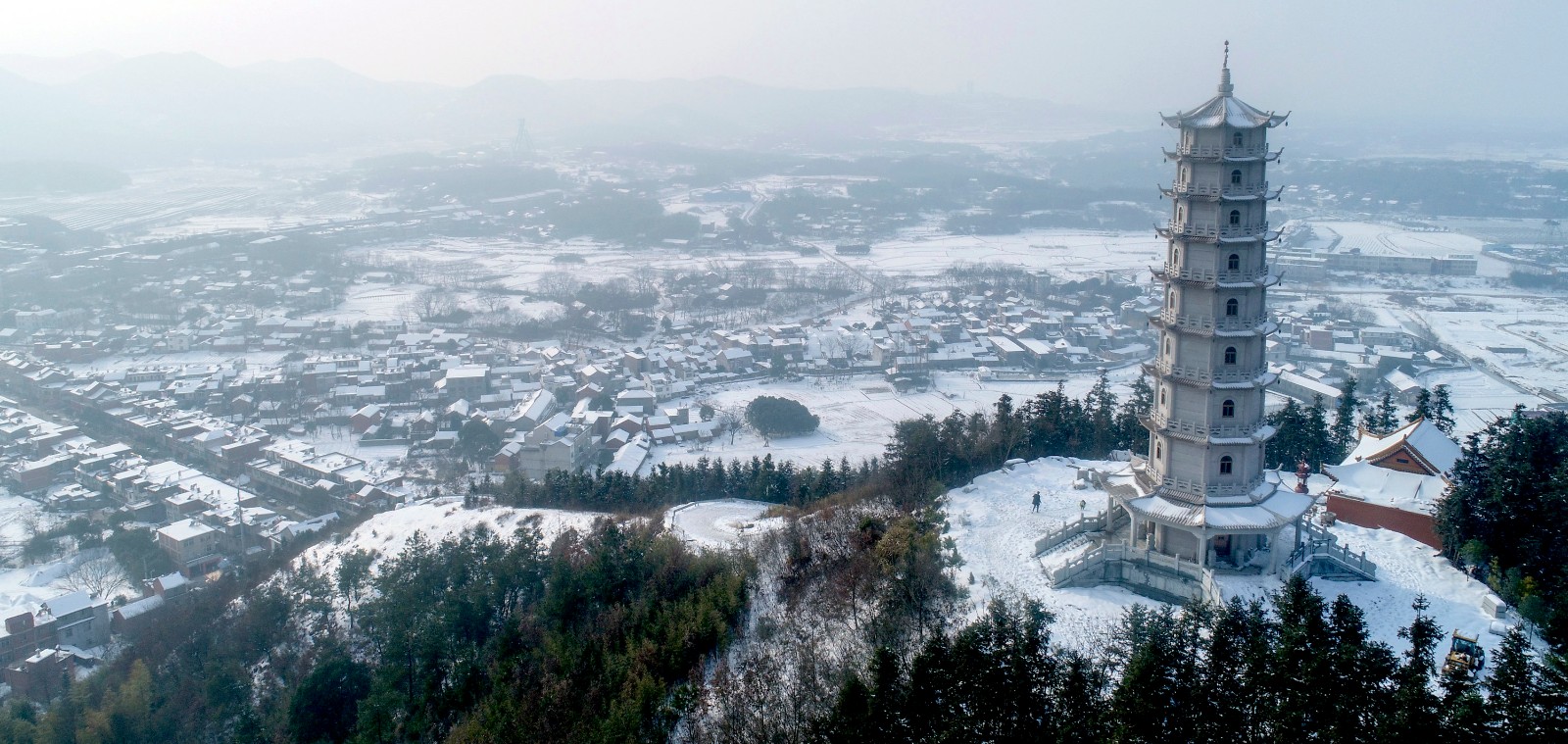 雪映千年古村落 景美如雪乡|雪乡|古村落|庐江县_新浪新闻