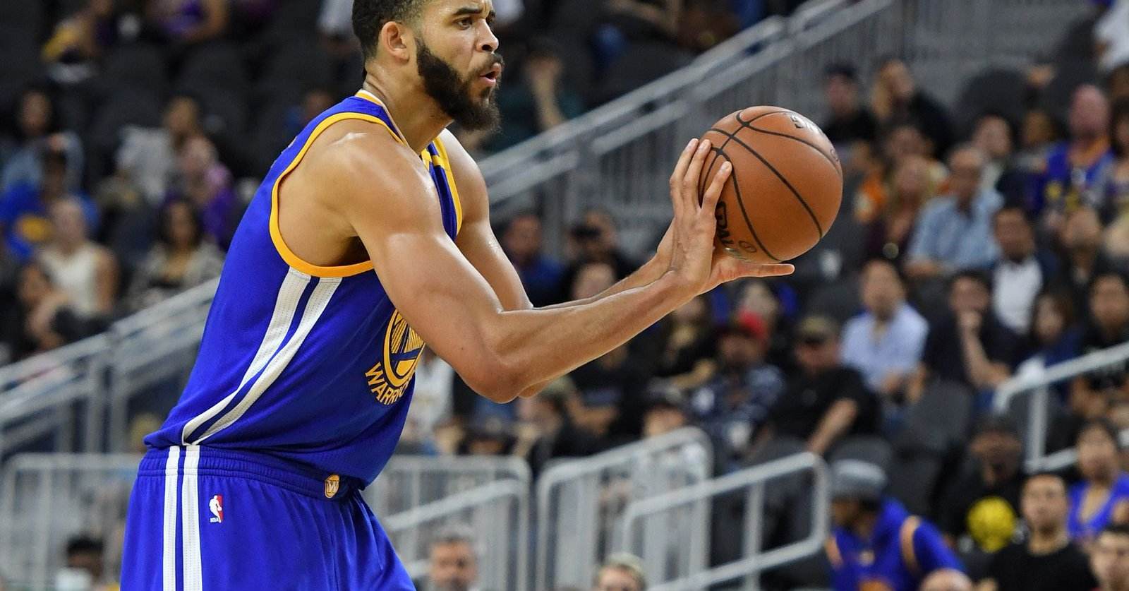 勇士或为买断市场裁员,效率值高达22却成最危险之人|买断|麦基|勇士