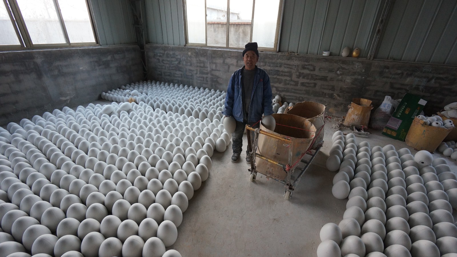 "金蛋村"生产基地进入旺季 全村做蛋年产值3个亿