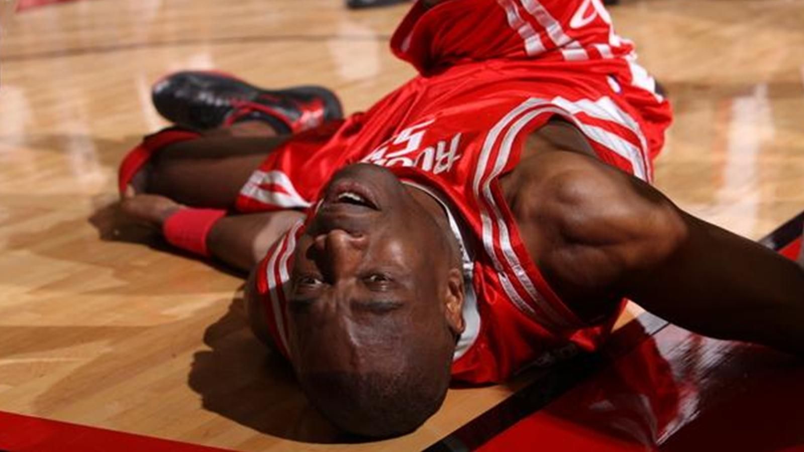 揭晓詹皇保持少受伤的真因,除高强度自律和保养外场上需做到这点