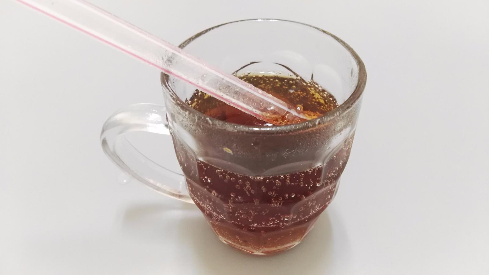 可乐还用花钱买?1分钟教你自制可乐,比买的还好喝!