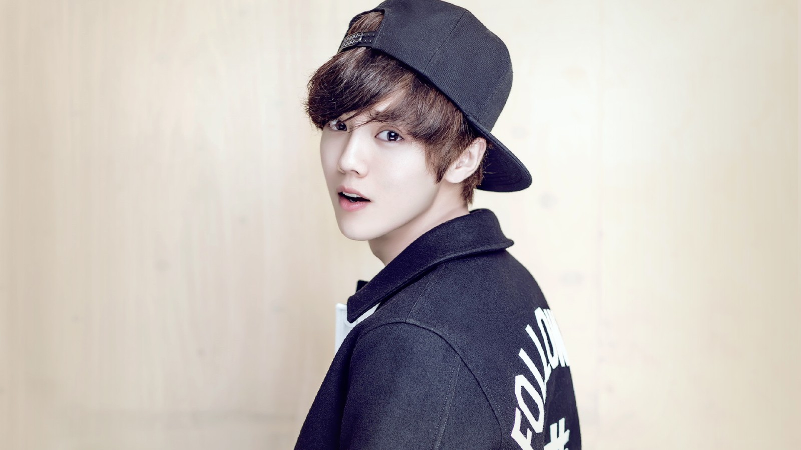 27岁鹿晗约满自立门户 为何明星热衷开工作室