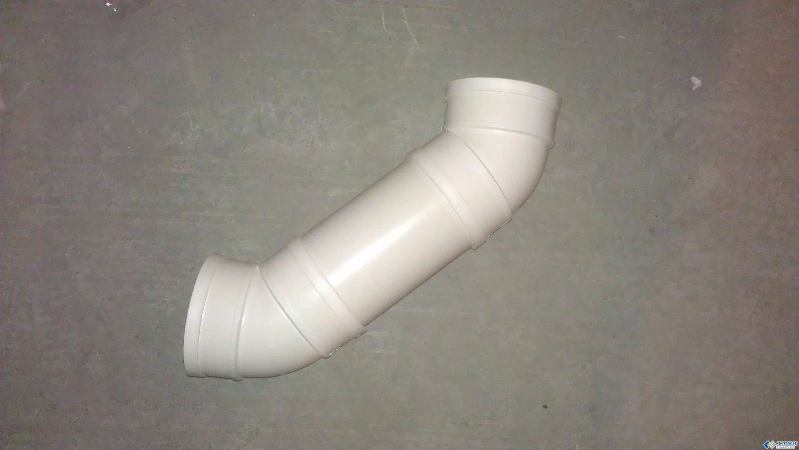 排水管弯头90度和45度用哪个买错弯头天天听邻居的防水声