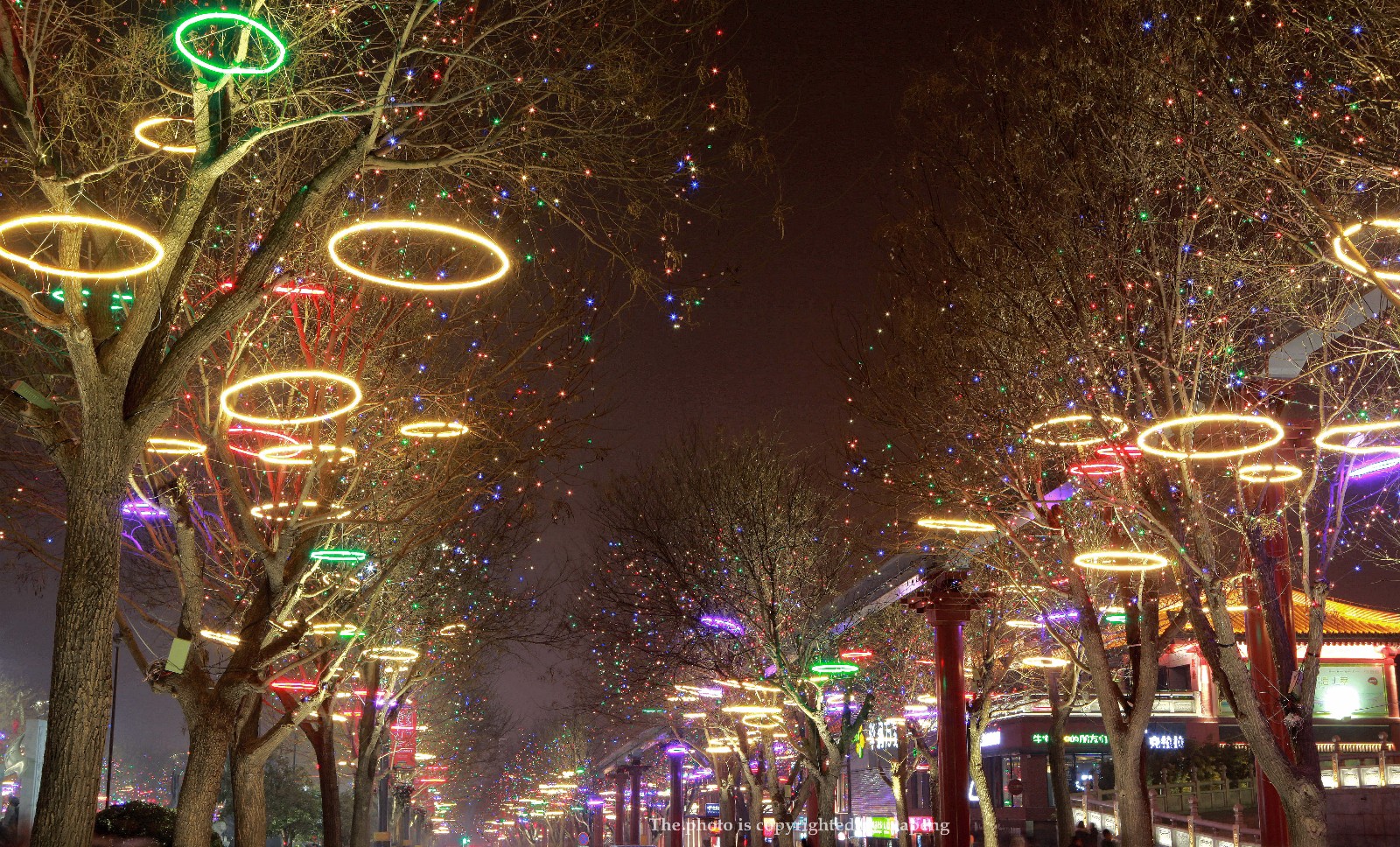 听说咱西安曲江的夜景要上天了!今晚赶紧走起