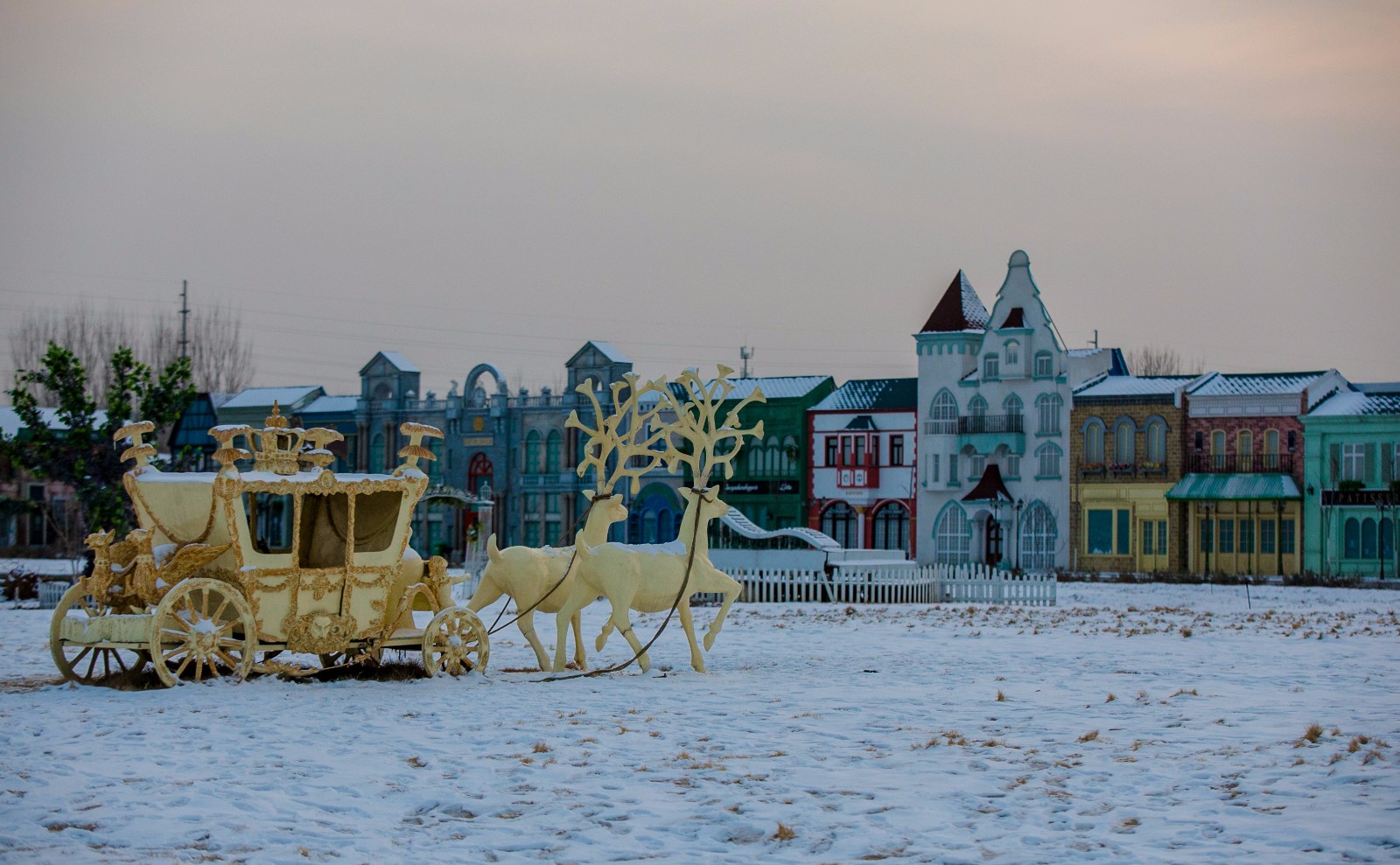 济南章丘香草园滑雪场
