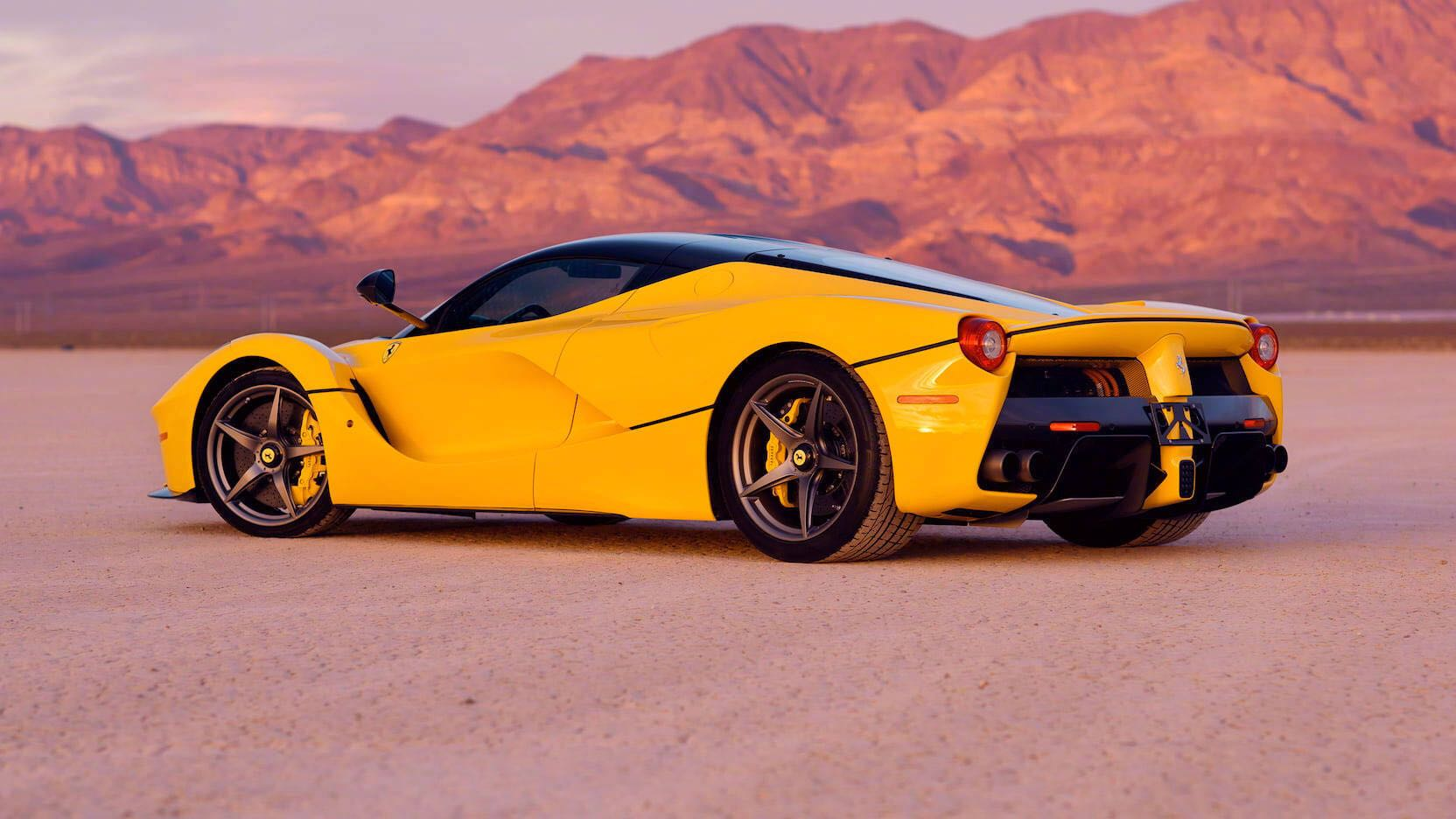 黄色法拉利laferrari