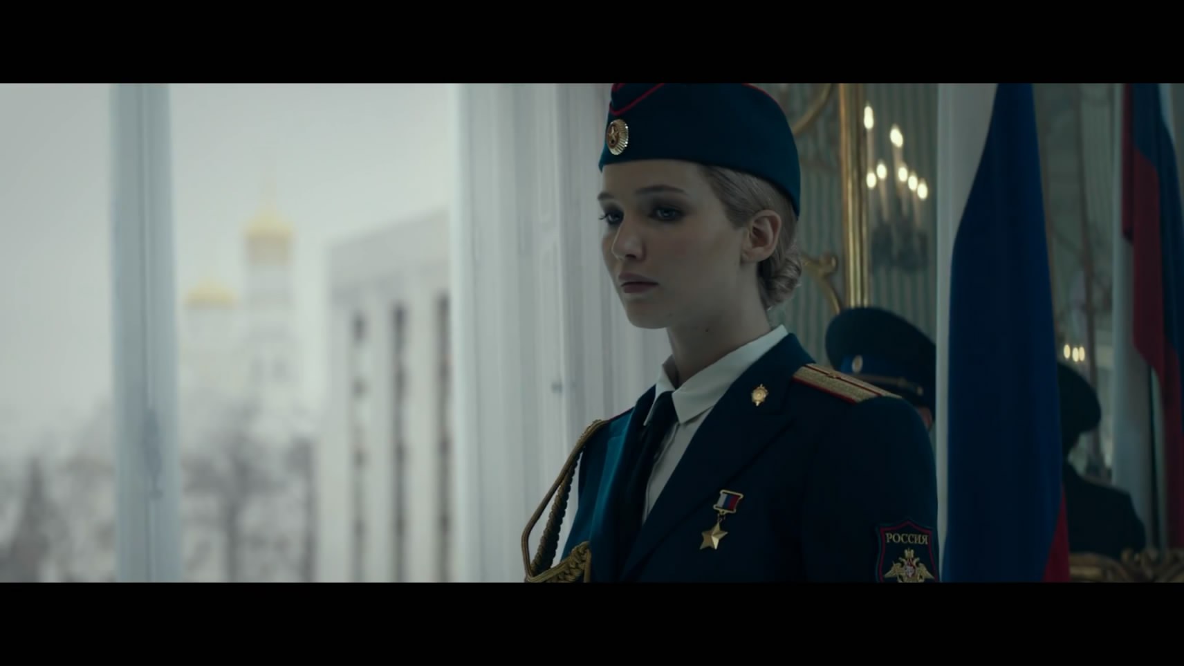 《红雀》全长预告出炉 "大表姐"成百变女特工