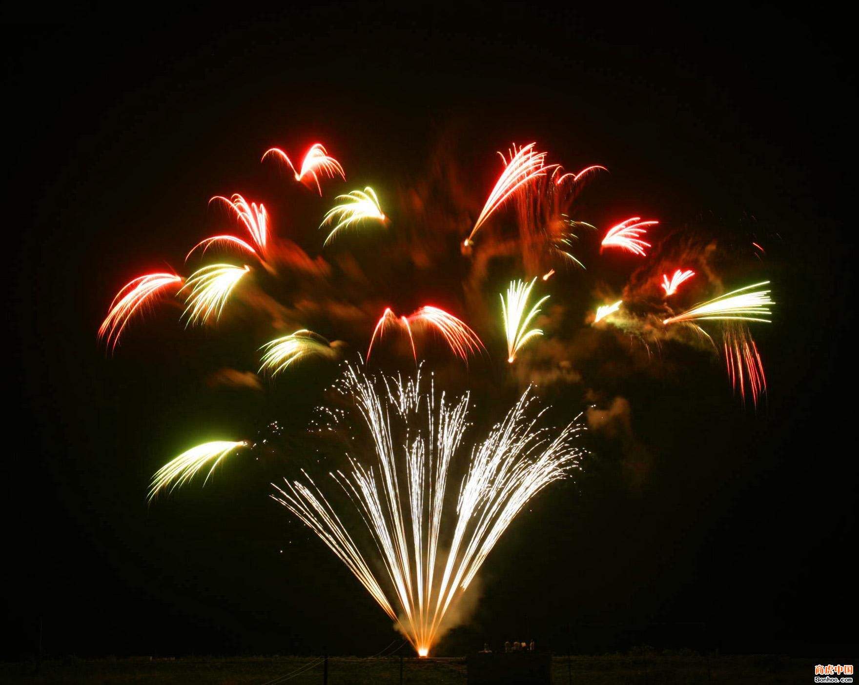 即将变成回忆的那些精彩瞬间|喷花|烟花|发射筒_新浪新闻