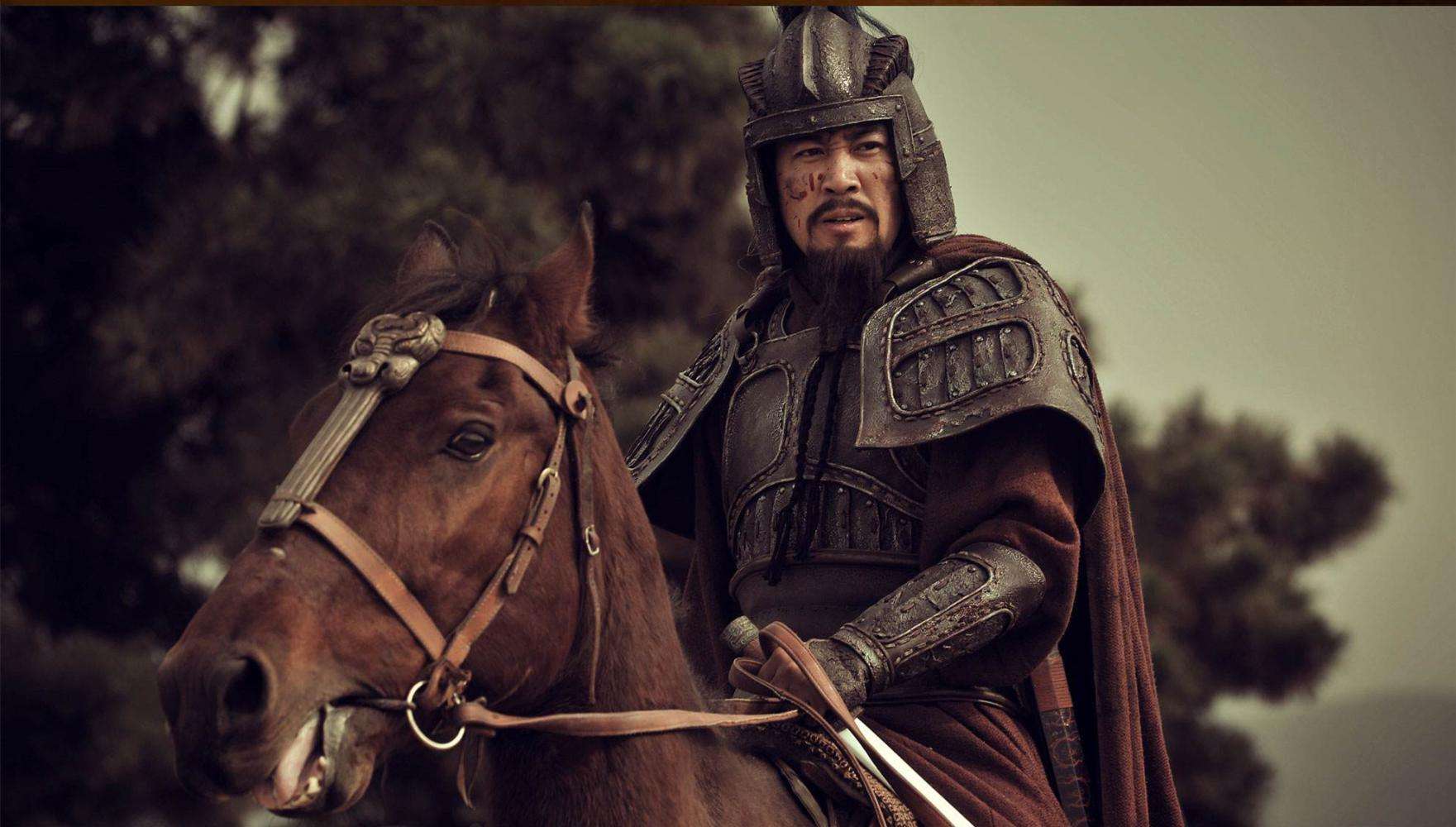 评书之中真身为八爪金龙的刘备为何那么落魄后来借卧龙之气起家