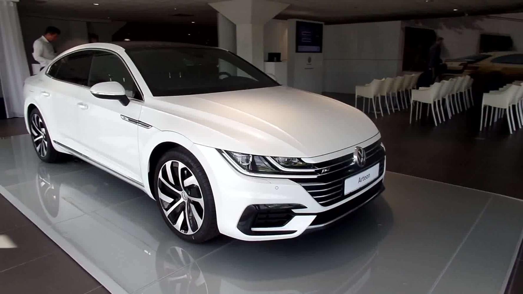 首台大众arteon抵达国内4s店