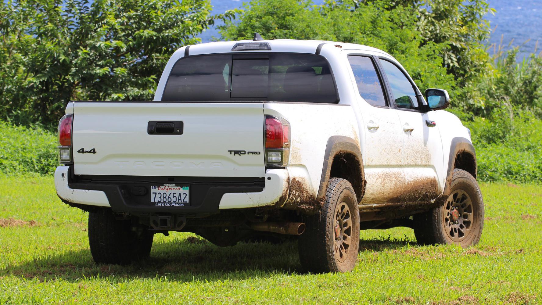 【半分钟车新闻】丰田广告片曝光 霸气4x4越野车带你上山下海