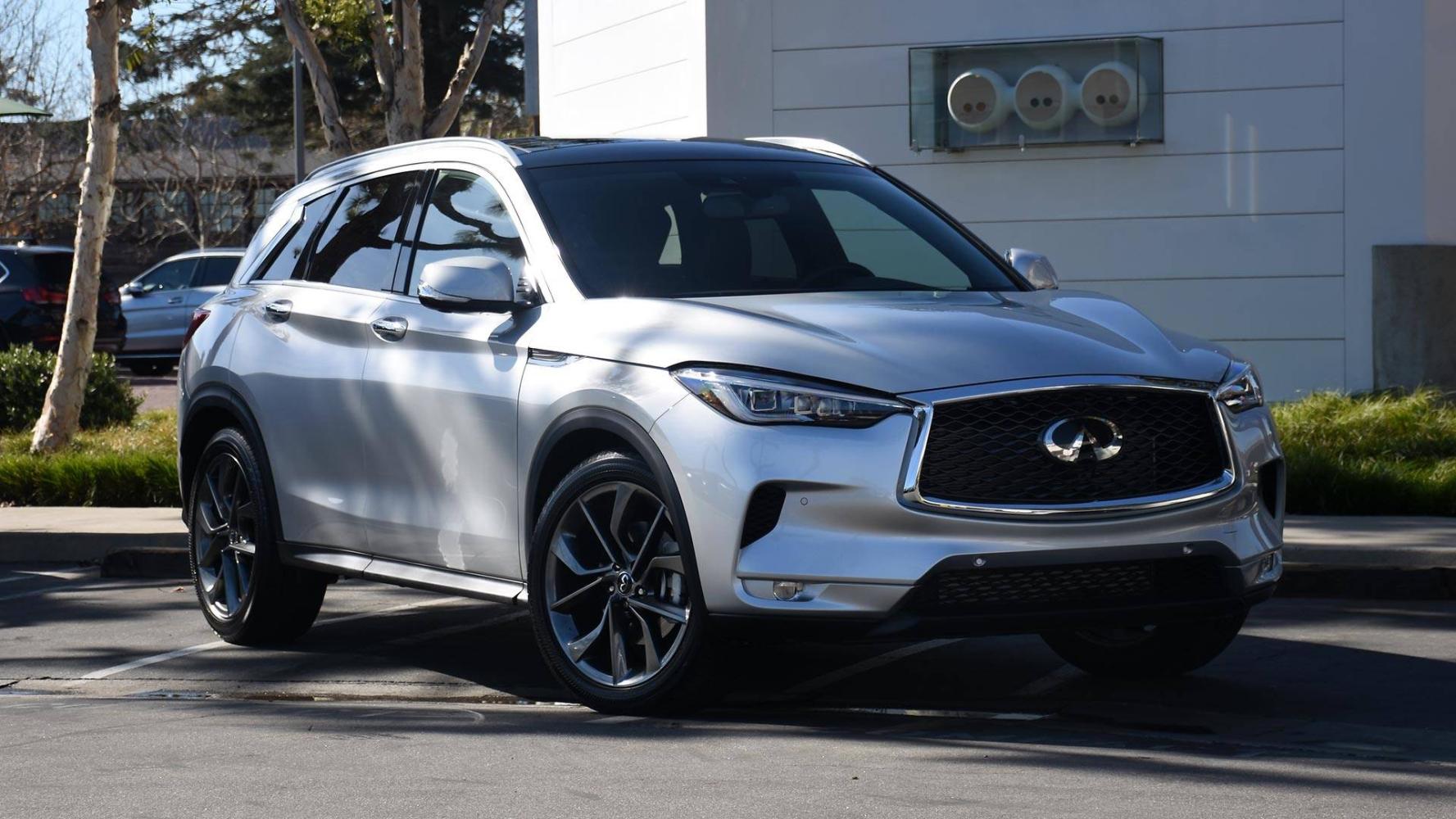 奔驰glc应该恐惧的对手, 或35万起外观硬朗强悍, 内饰低调豪华