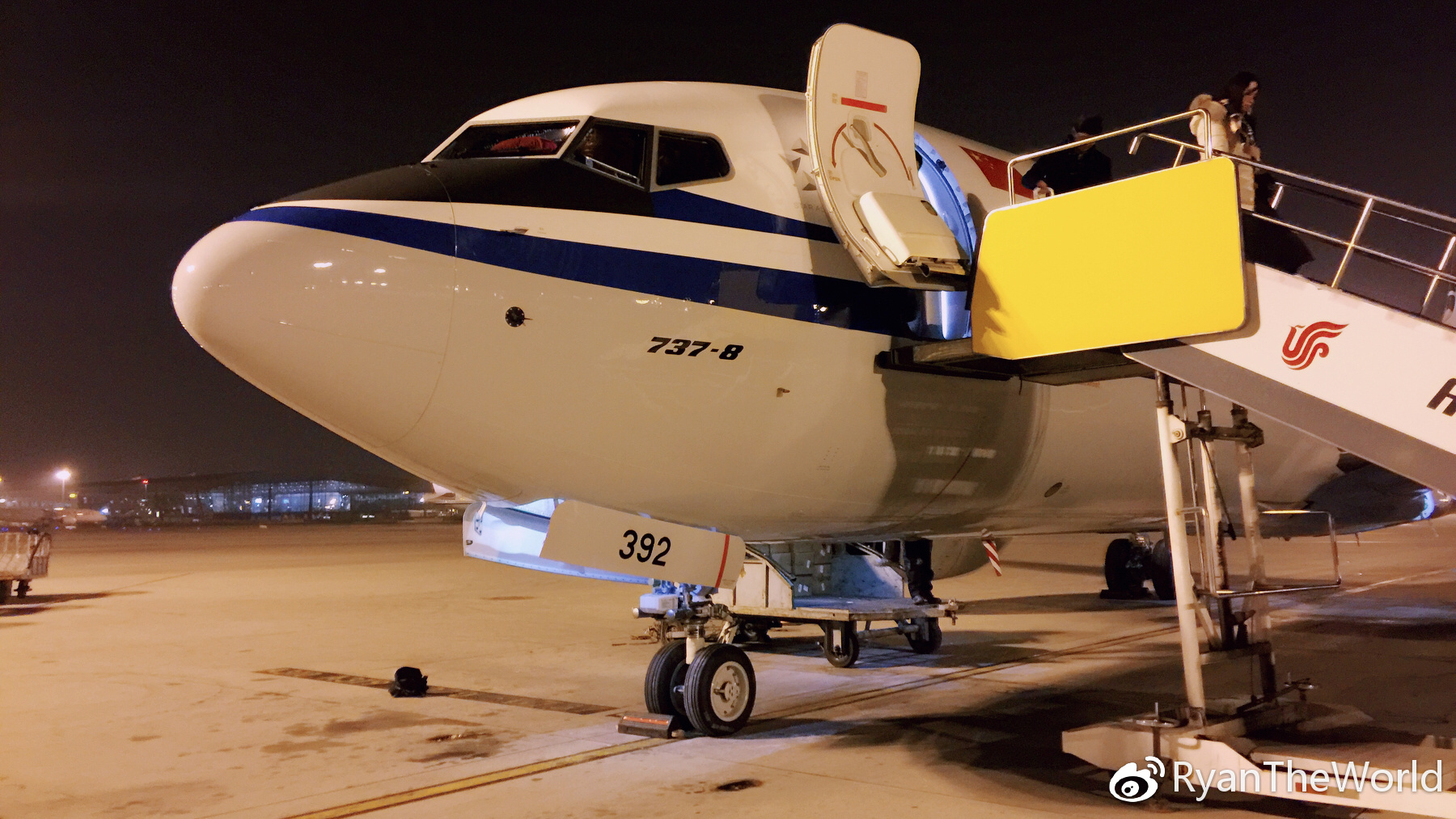 国航波音B737 MAX 8客机经济舱简约体验