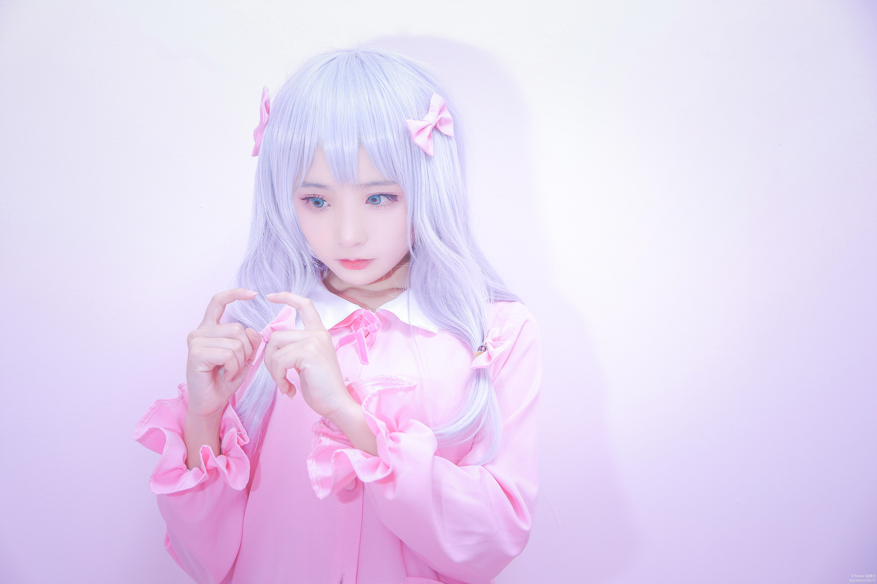 动漫版和泉纱雾与真人版的对比究竟谁更美丽一些呢