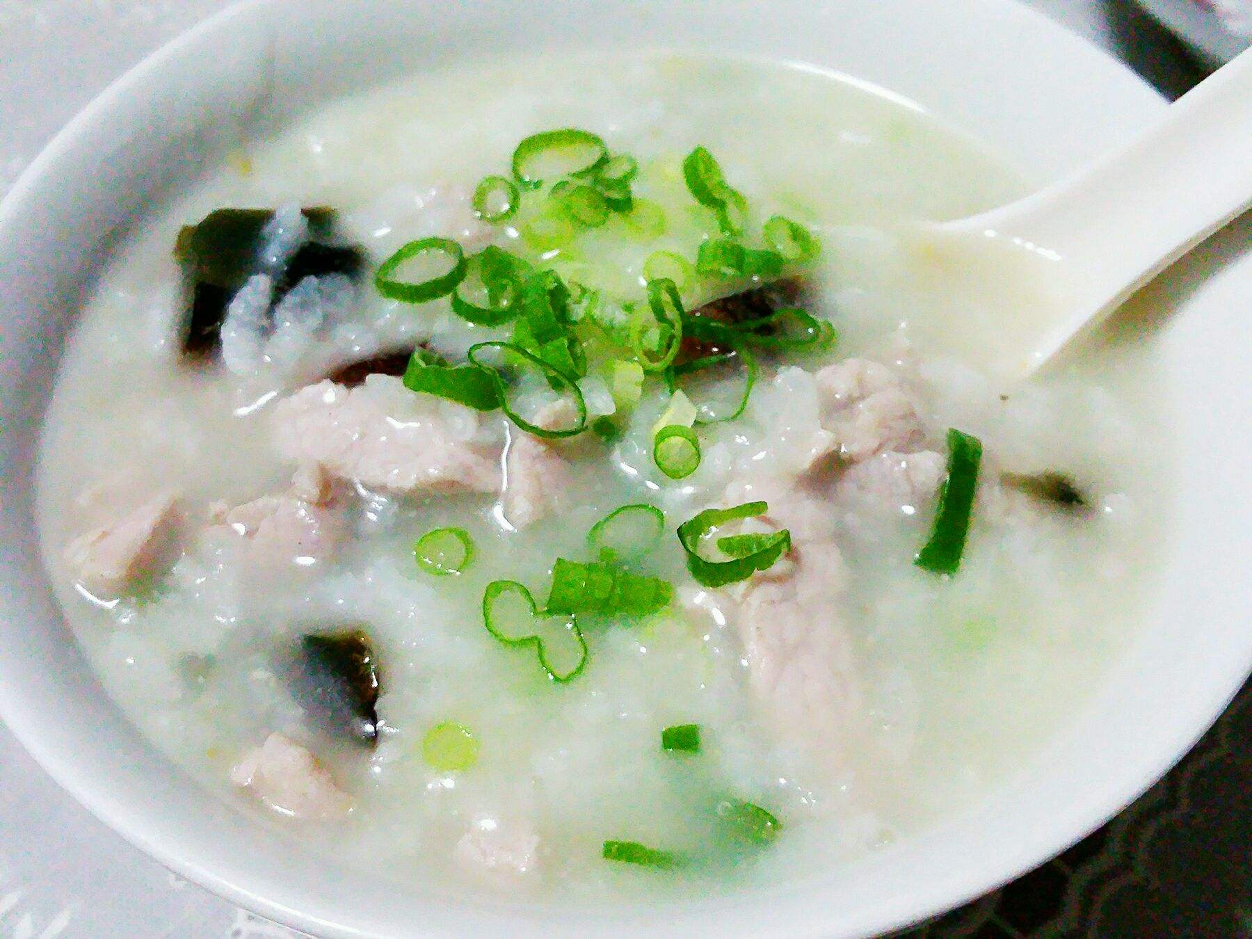 皮蛋瘦肉粥的家常做法,简单有营养!如何煮好皮蛋瘦肉粥?