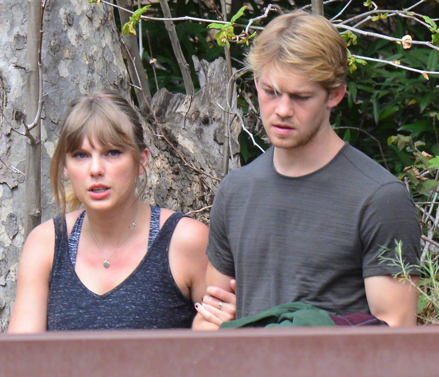 霉霉taylor swift和男友joe alwyn(《比利·林恩的中场战事》 67