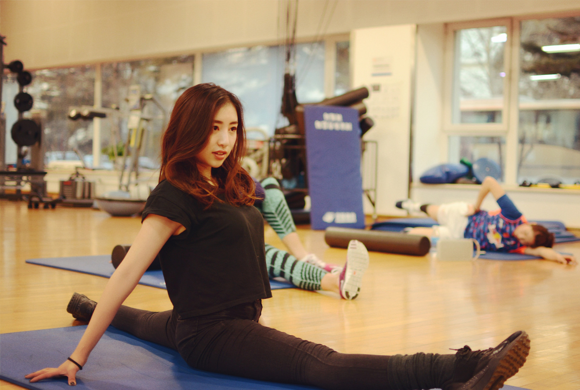 王子,秀210度一字马,被赞美过林志玲|林志玲|国家队|周捷_新浪新闻