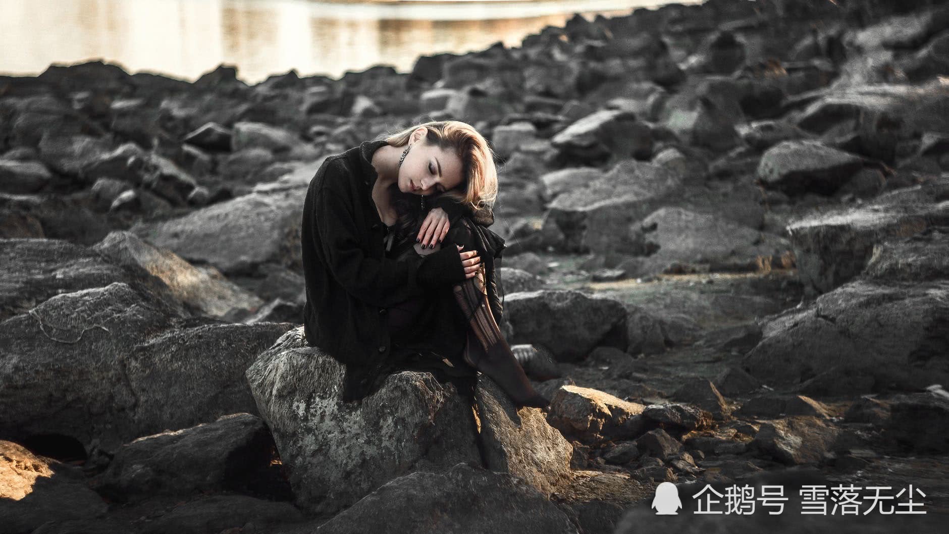 正文  2, 男人时常见不得女人的眼泪,特别是那些看起来很柔弱,楚楚