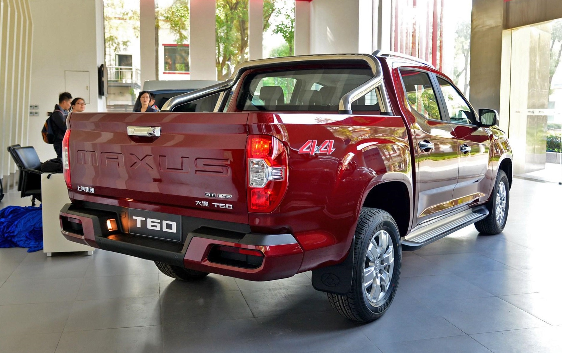 让福特猛禽脊背发凉的国产皮卡,8秒破万,关键才卖8万-新浪汽车