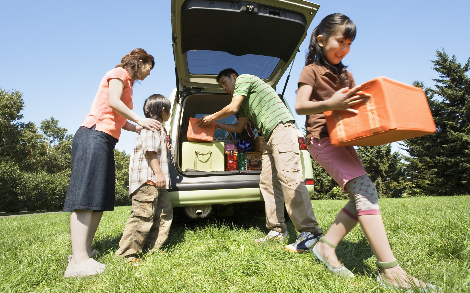 的代步功能 而是要求它既能代步 又能在周末假日拉着一家老小郊区远足