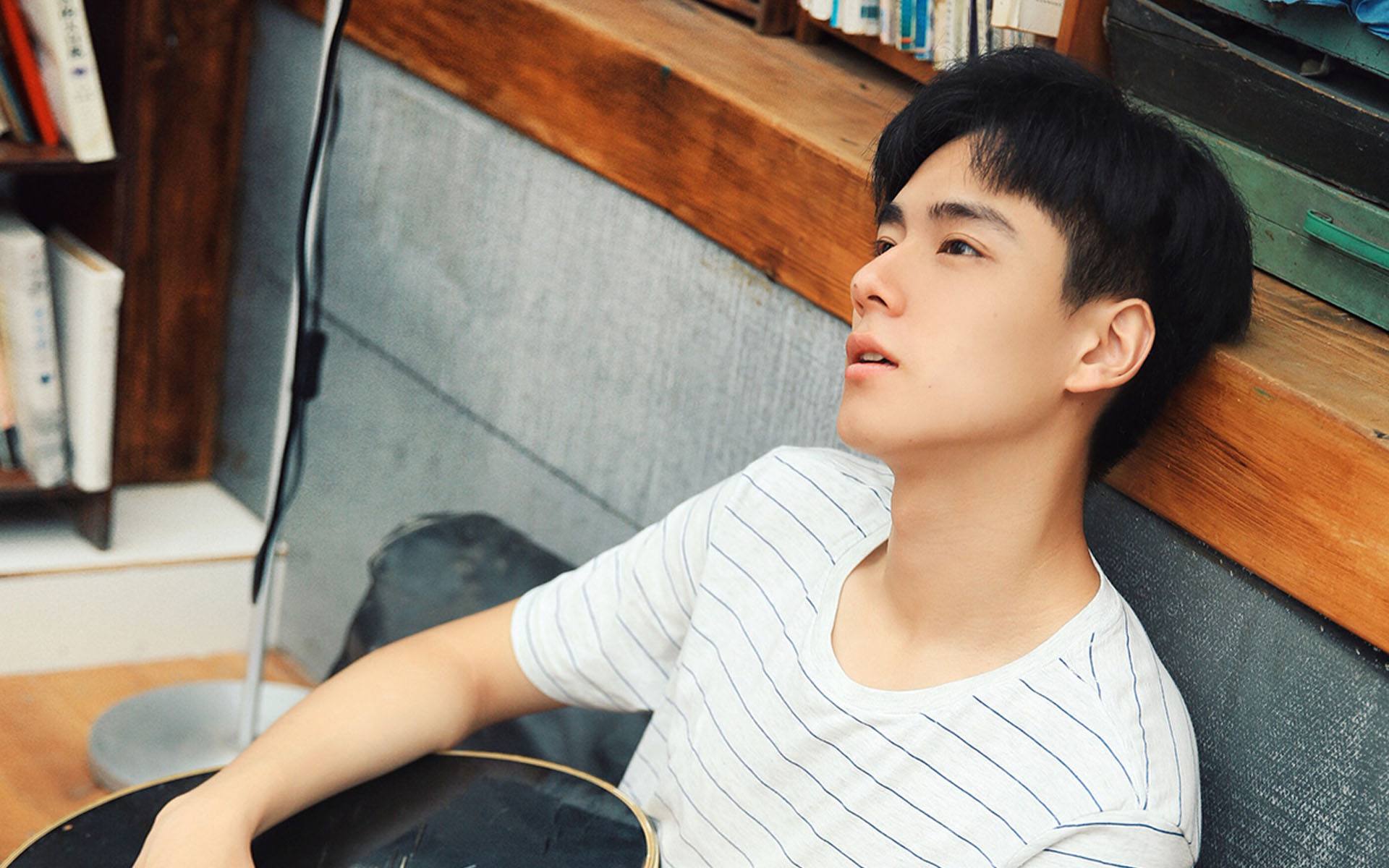 2017年因一部网剧就走红小生,胡一天邢昭林侯明昊,谁明年会爆红