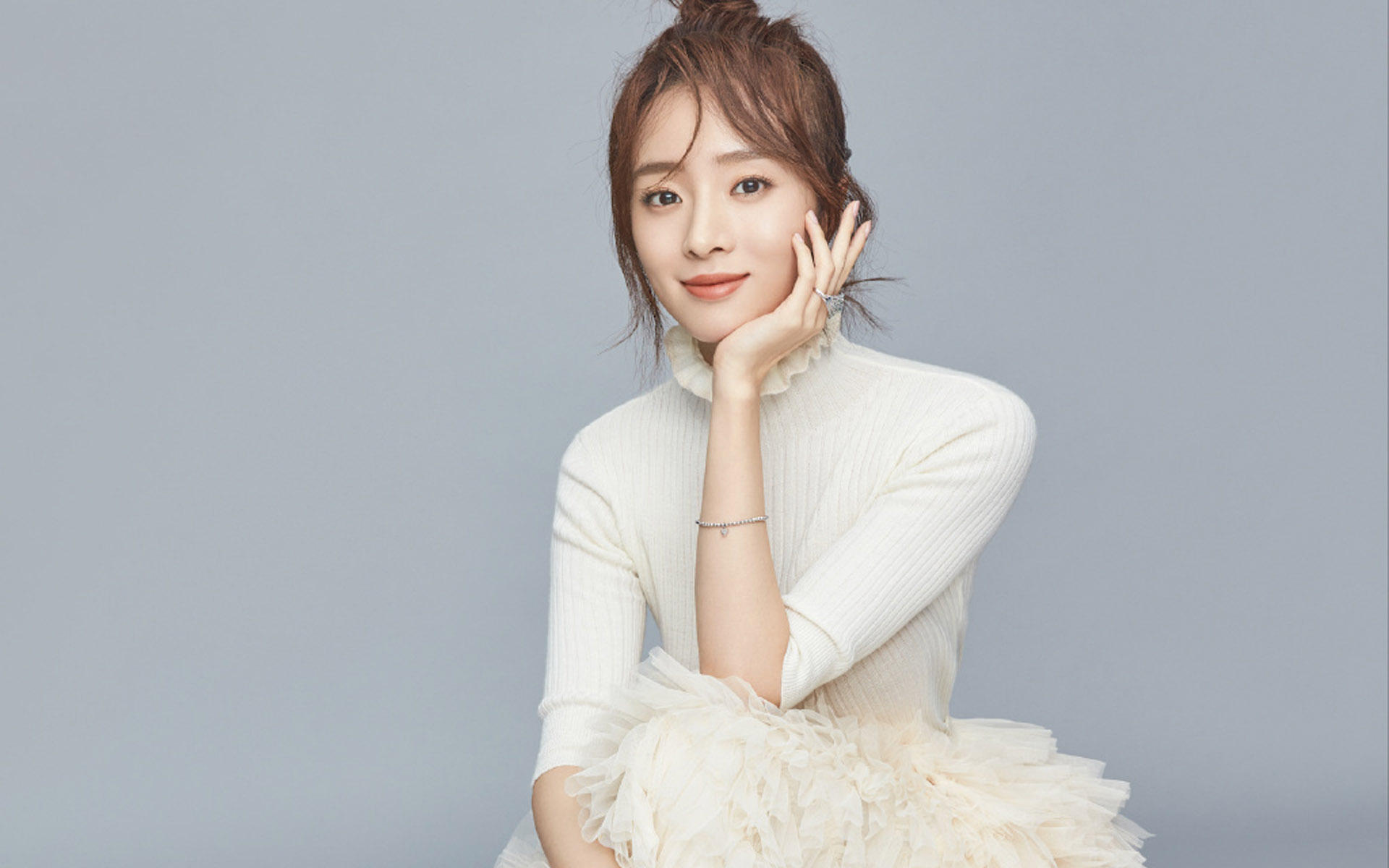 唐人弃金晨陈瑶,一心想要将胡冰卿捧成下一个