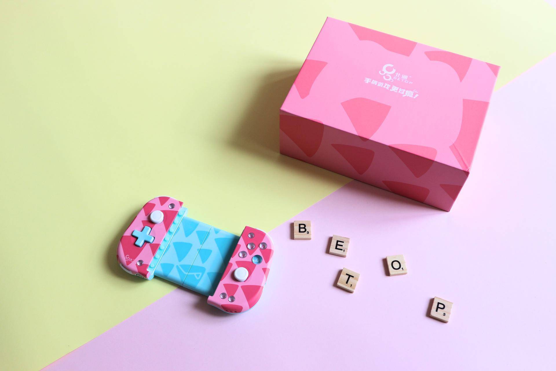 北通w1游戏手柄测评一款让吃鸡更简单的潮品神器