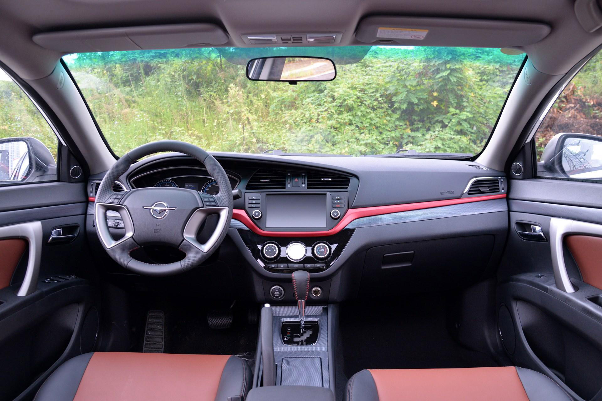 进军公共出行市场 海马m6混动版将于2018年5月亮相