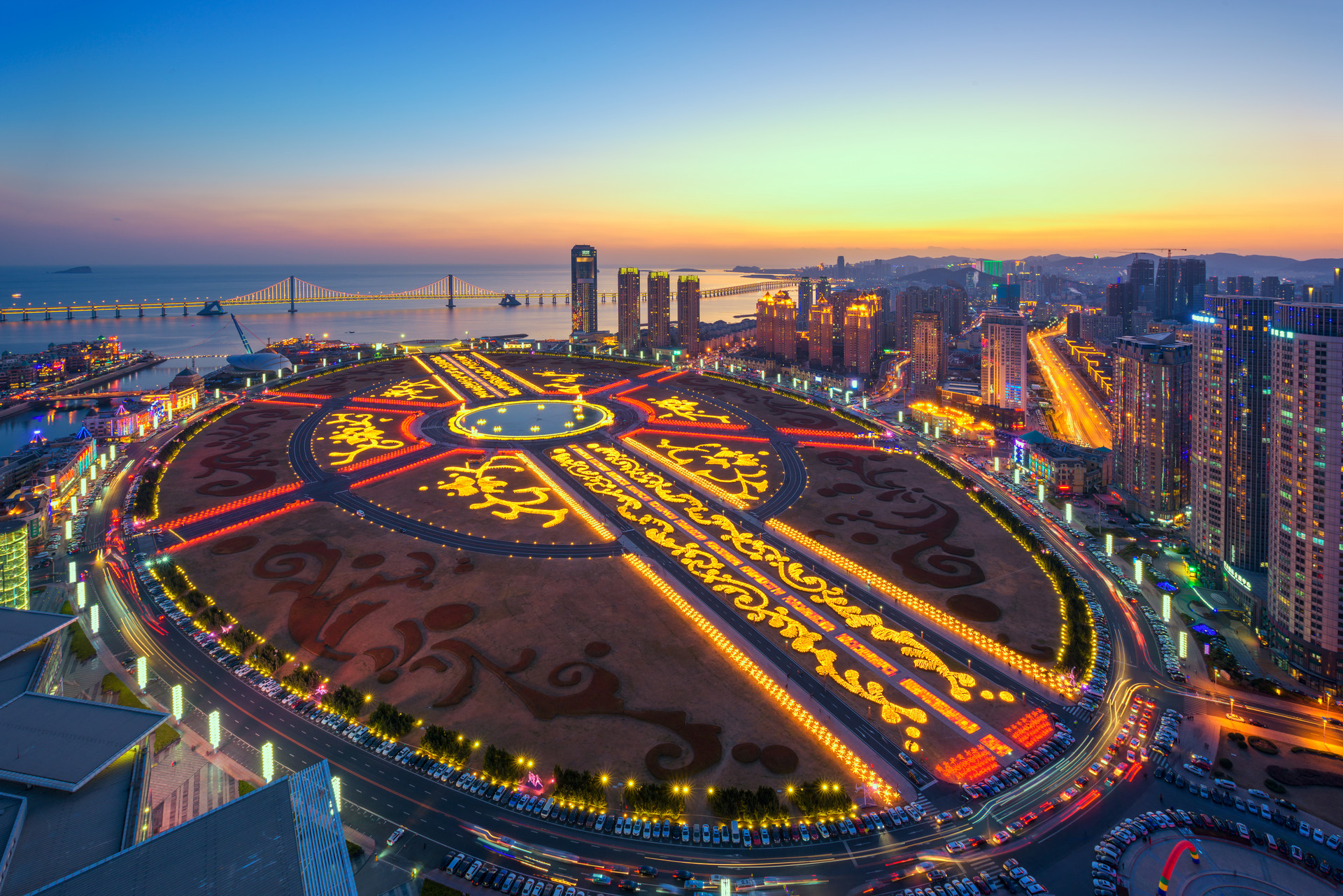 世界上最大的城市广场等于4个天安门广场就在东北