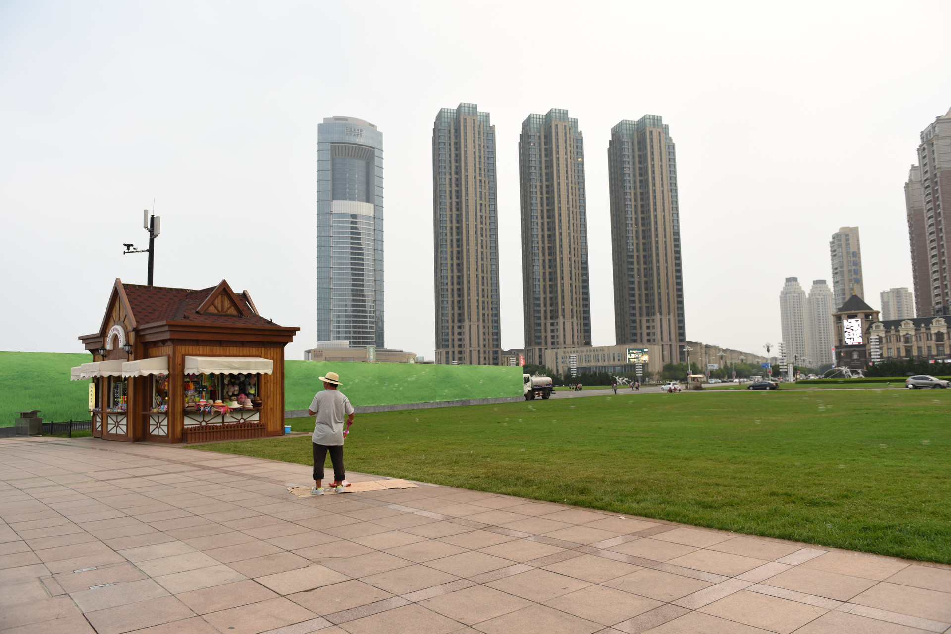 世界上最大的城市广场,等于4个天安门广场,就在东北|星海广场|大连|城