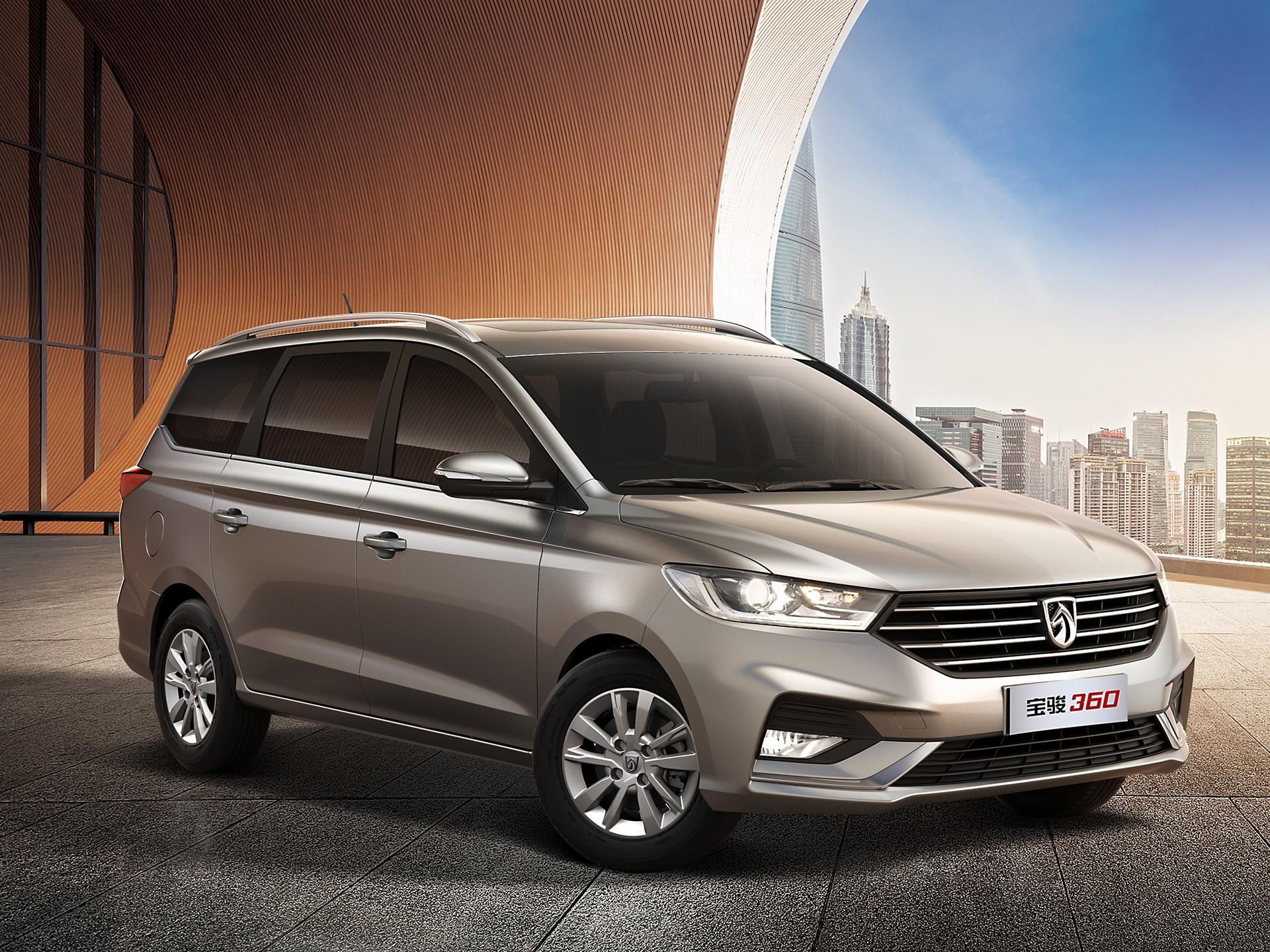 宝骏新mpv比gl6便宜十万!这mpv可比510还好看