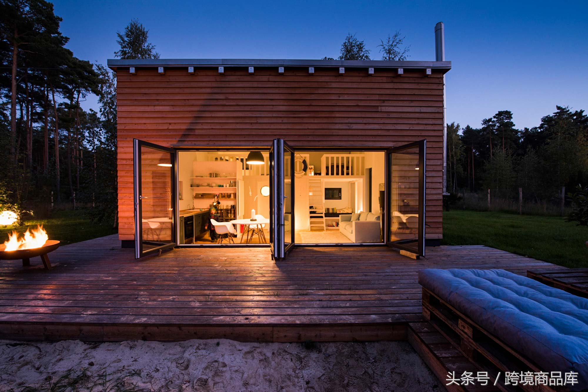 接到一个任务:设计一个微型房屋.