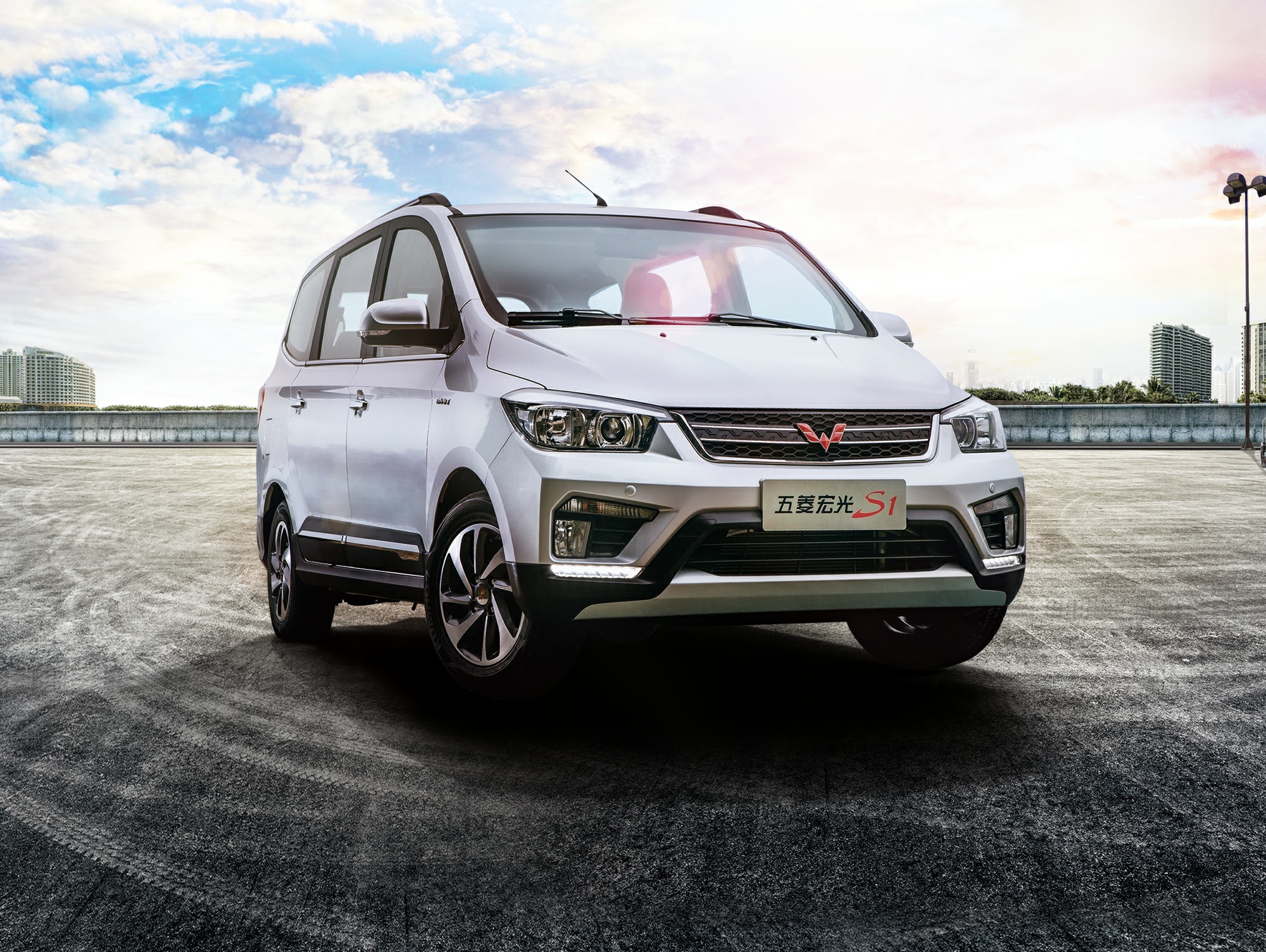 上汽通用五菱品牌作为国民"神车"的代名词,11月份依然表现抢眼,其中