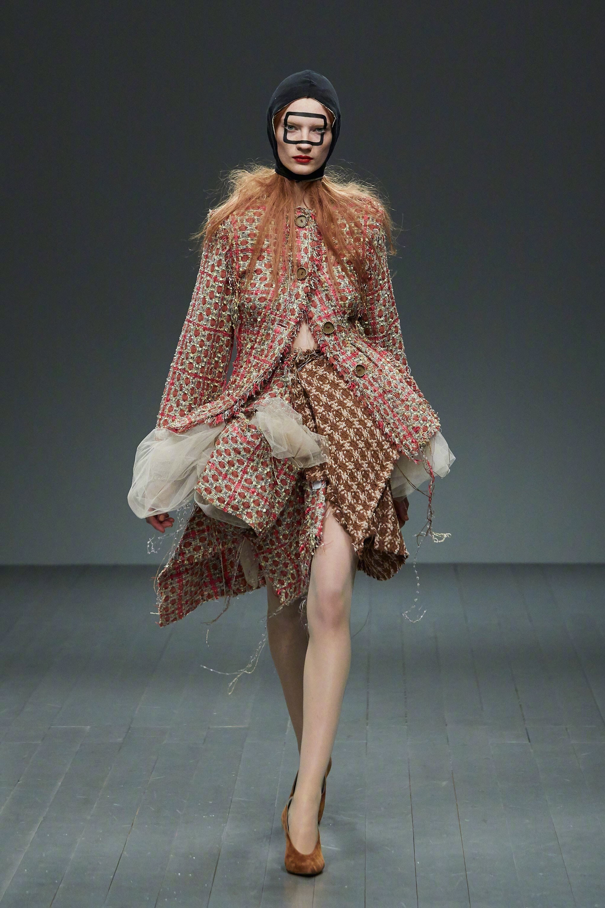 mattybovan2018秋冬系列有趣的气球头饰很是夺人眼球