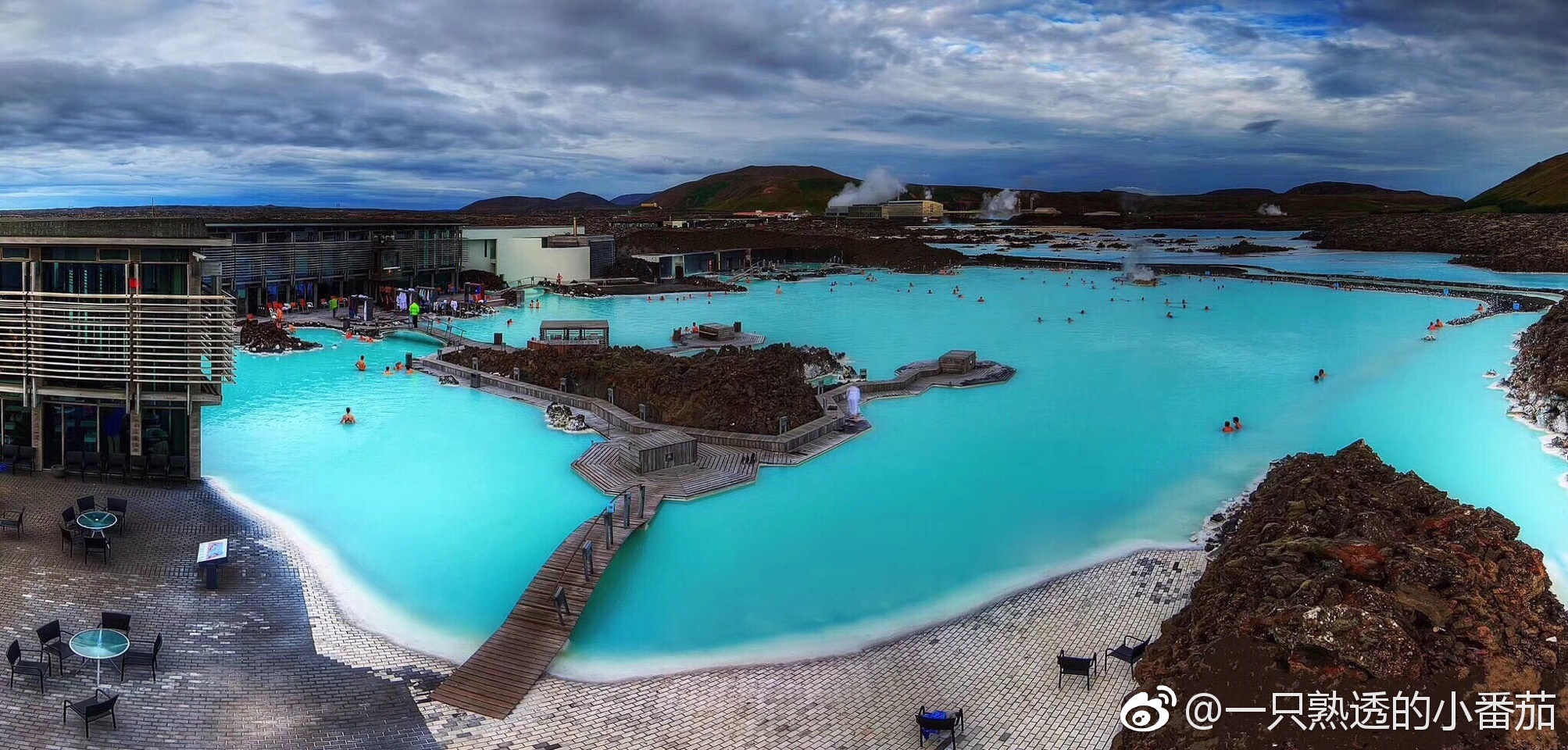 冰岛,最著名的莫属蓝湖温泉(blue lagoon)