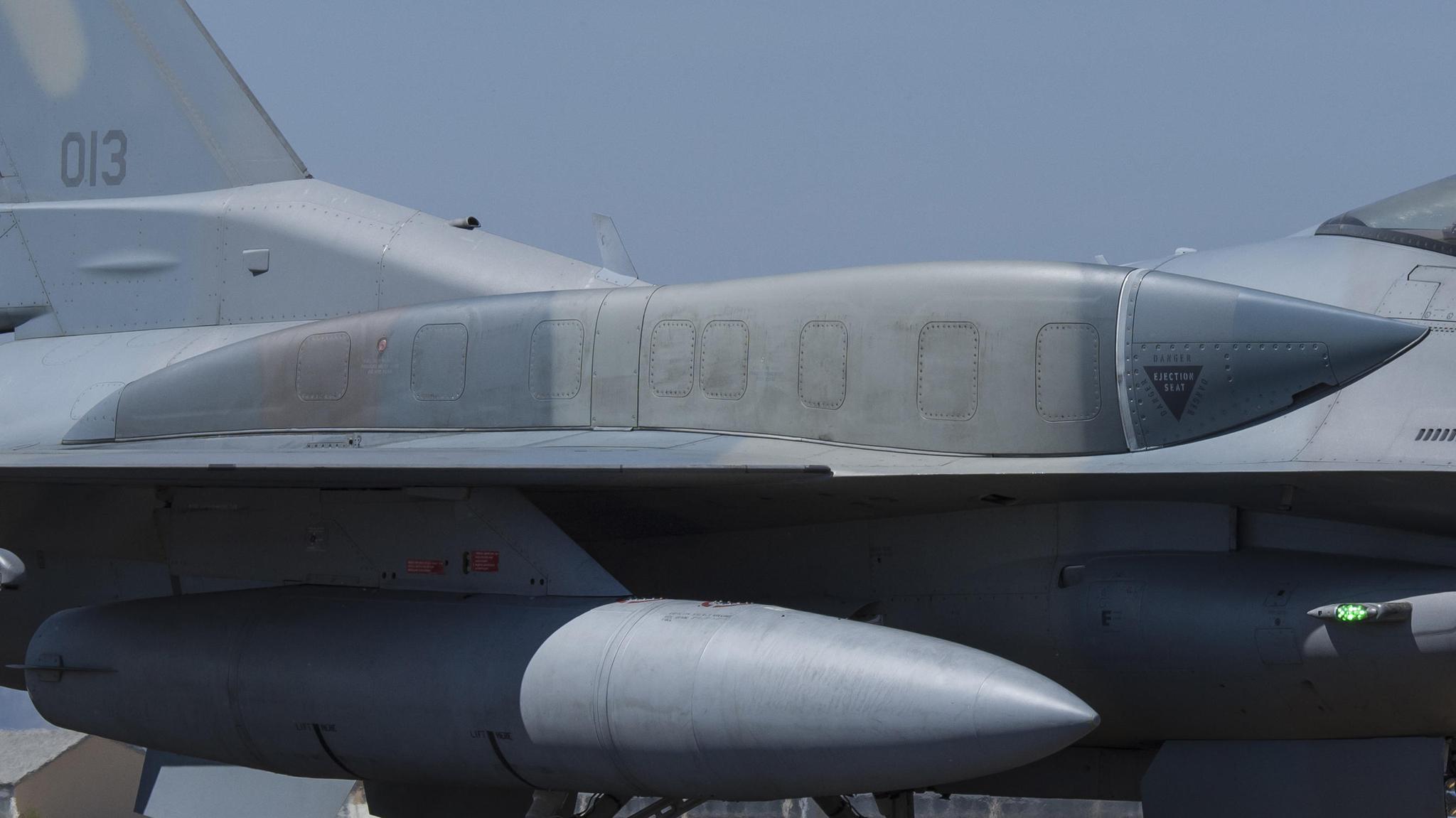 美国空军120亿美元启动f-15战斗机2040c方案 性能重回四代机之首