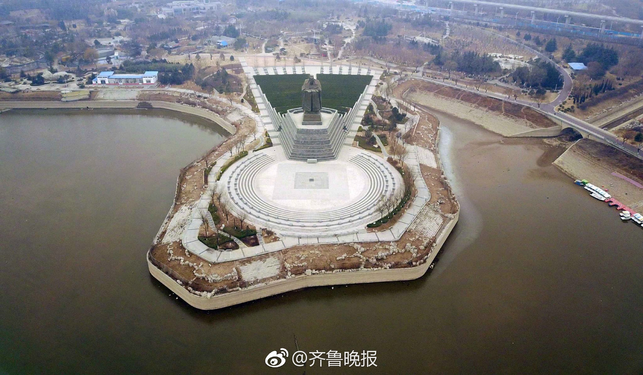 济南园博园俩月后将开放,航拍其超大园容