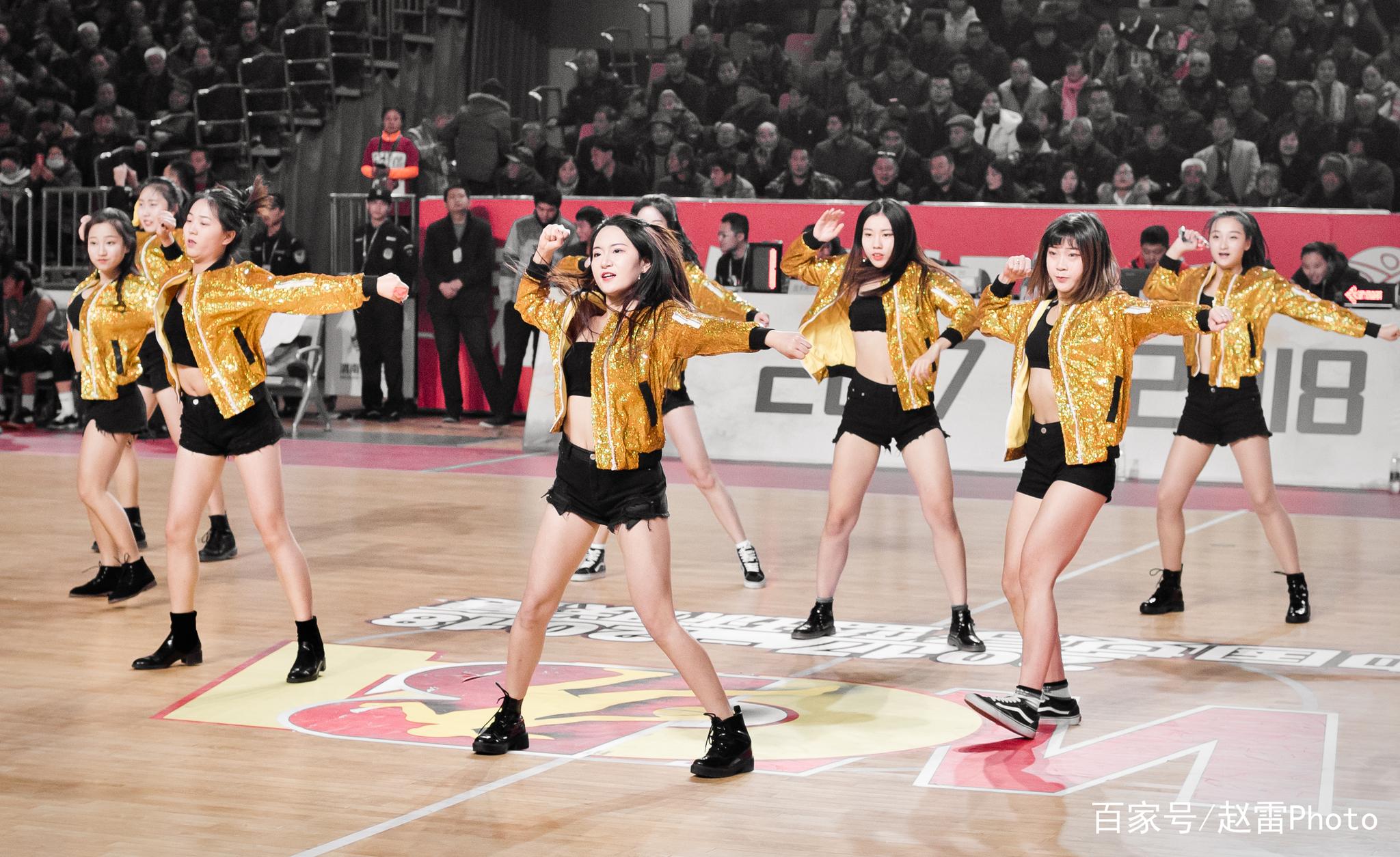 wcba篮球宝贝青春靓丽 激情热舞