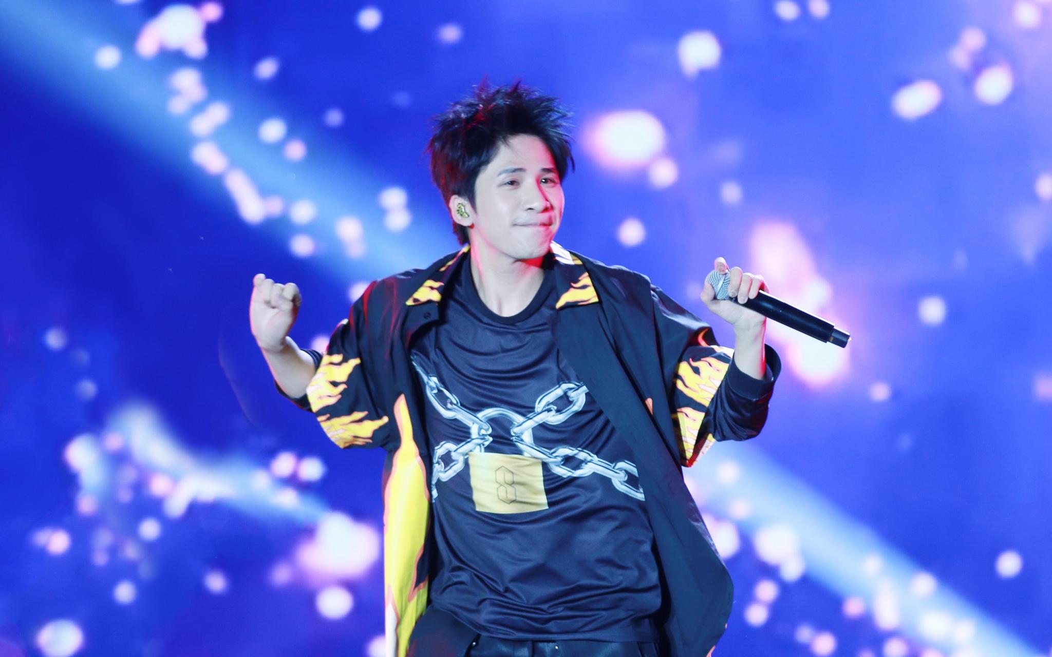 张杰晕倒,大张伟说了什么话被夸赞仗义?