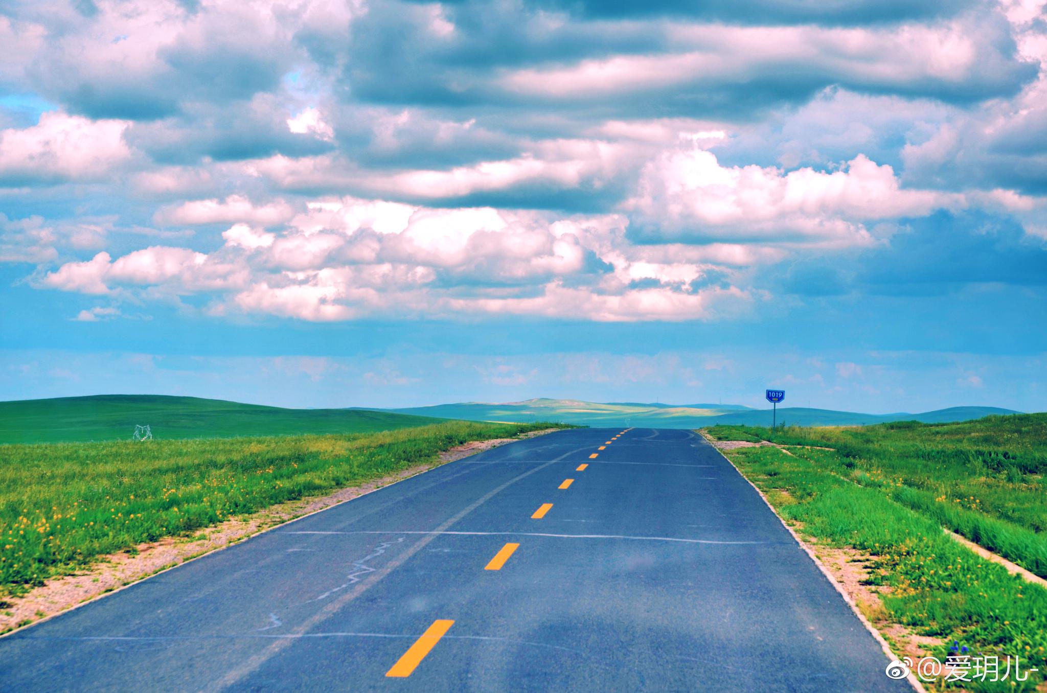 通往草原的路是这样美通往草原的心情是这样好