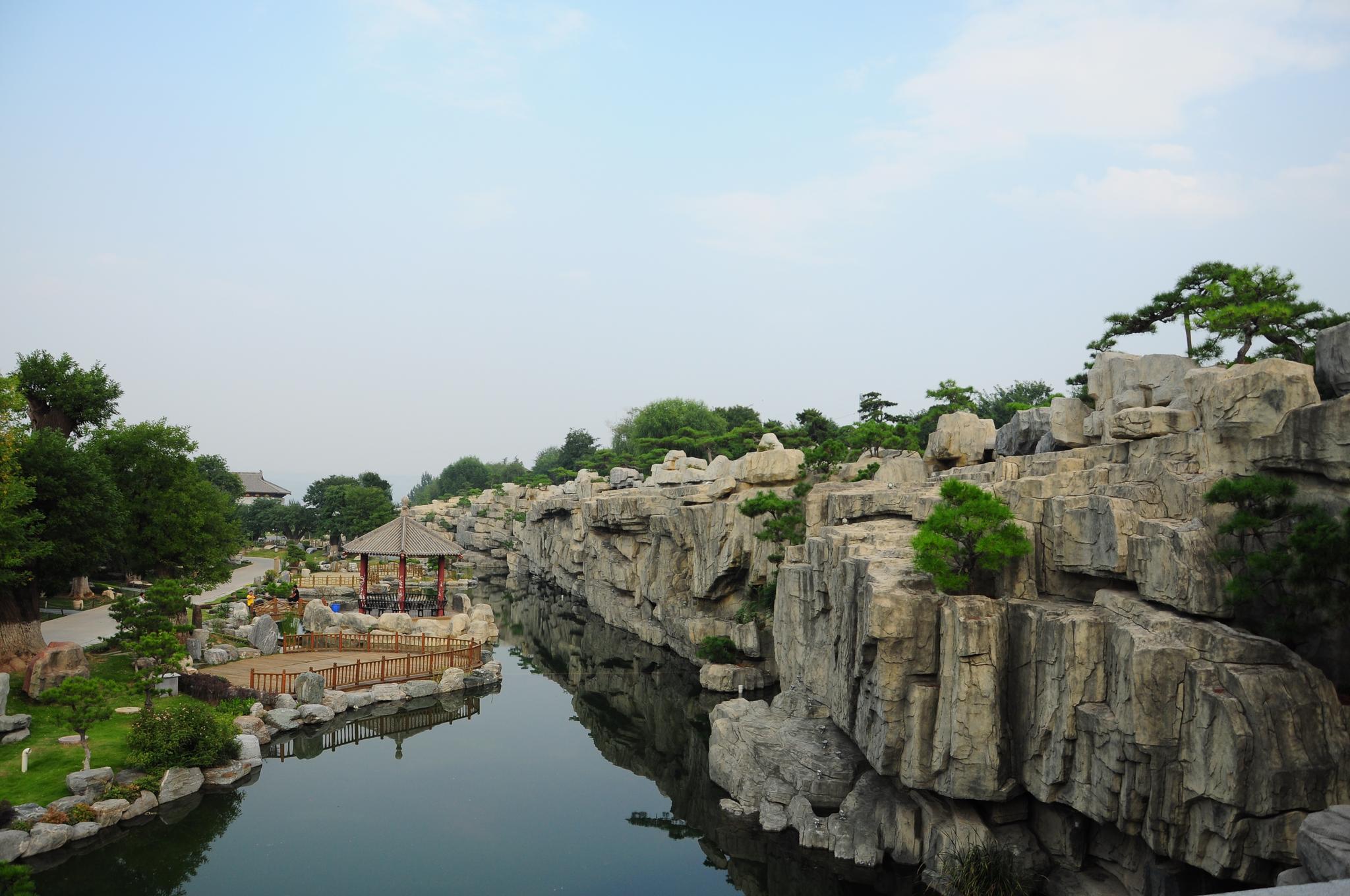 那一年我学会了成长就像工人们学会使用工具一样