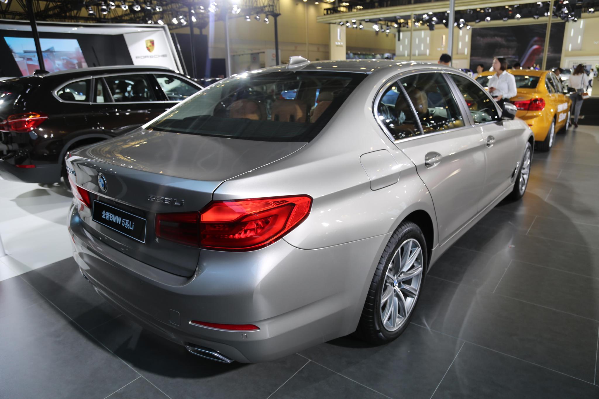 全新宝马bmw5系li50万级别豪华四门轿车车展实拍