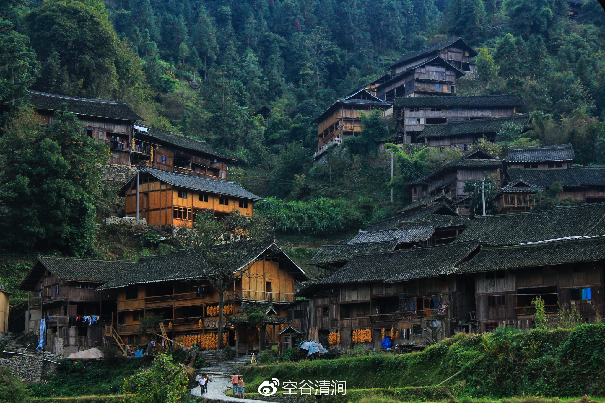 黔东南风情之旅:朗德苗寨,一个不可错过的地方