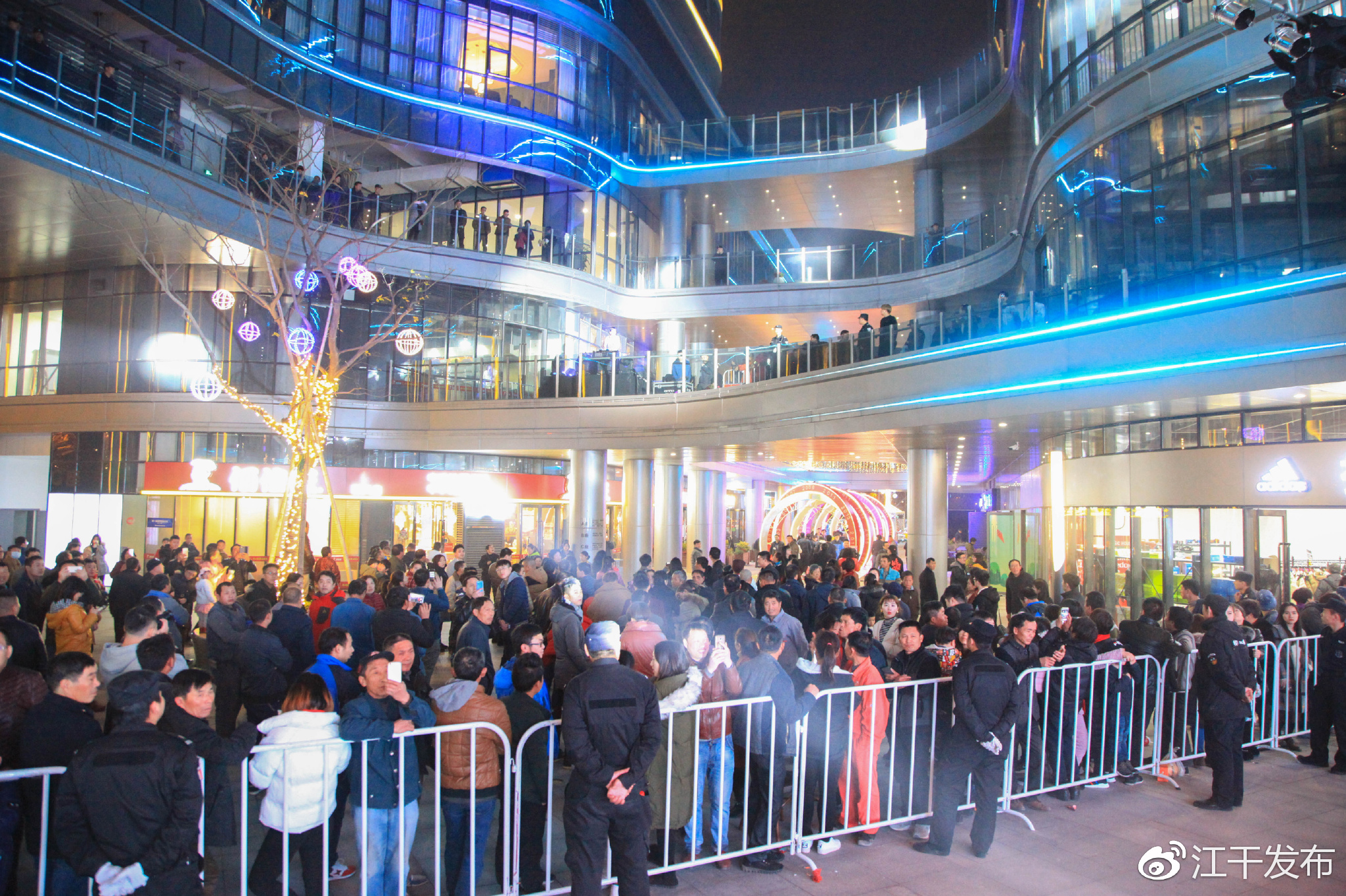 杭州火车东站核心圈内首座综合体——东站西子国际开业了