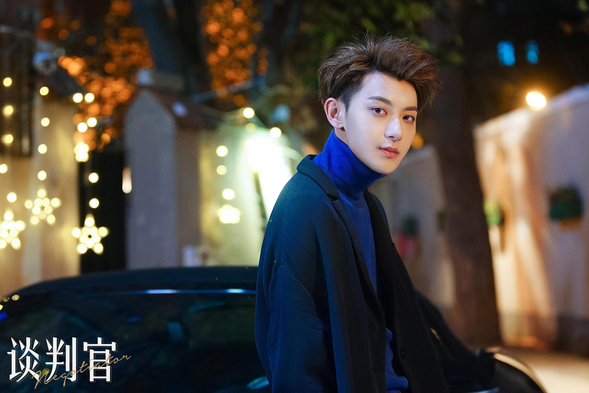 谈判官谢晓飞破产之后最大变化是头发