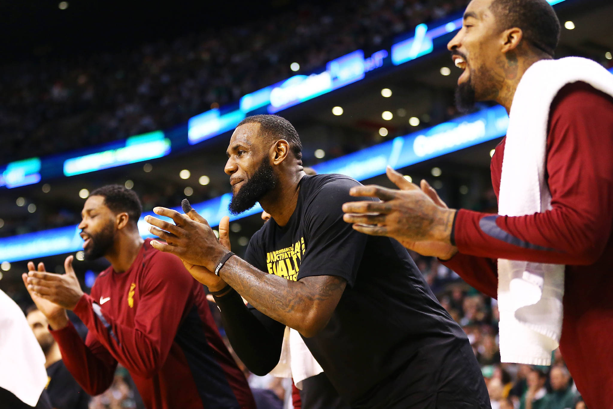 骑士队季后赛首发五虎已定?詹姆斯:留给我们的时间不多了