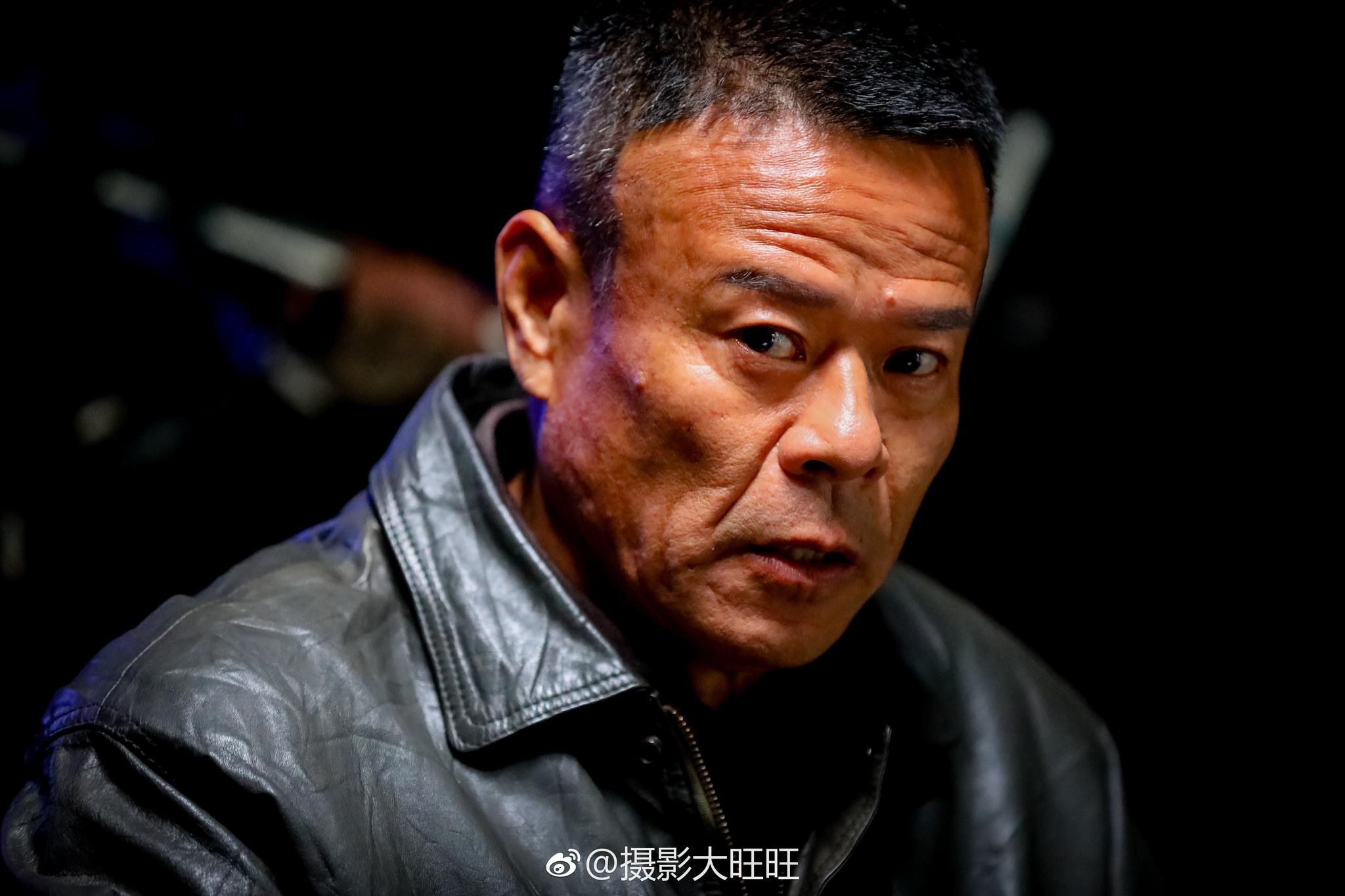 剧照 中易学习的勤政为民和 中郭松龄的刚正不阿,被@黄品沅  老师圈粉