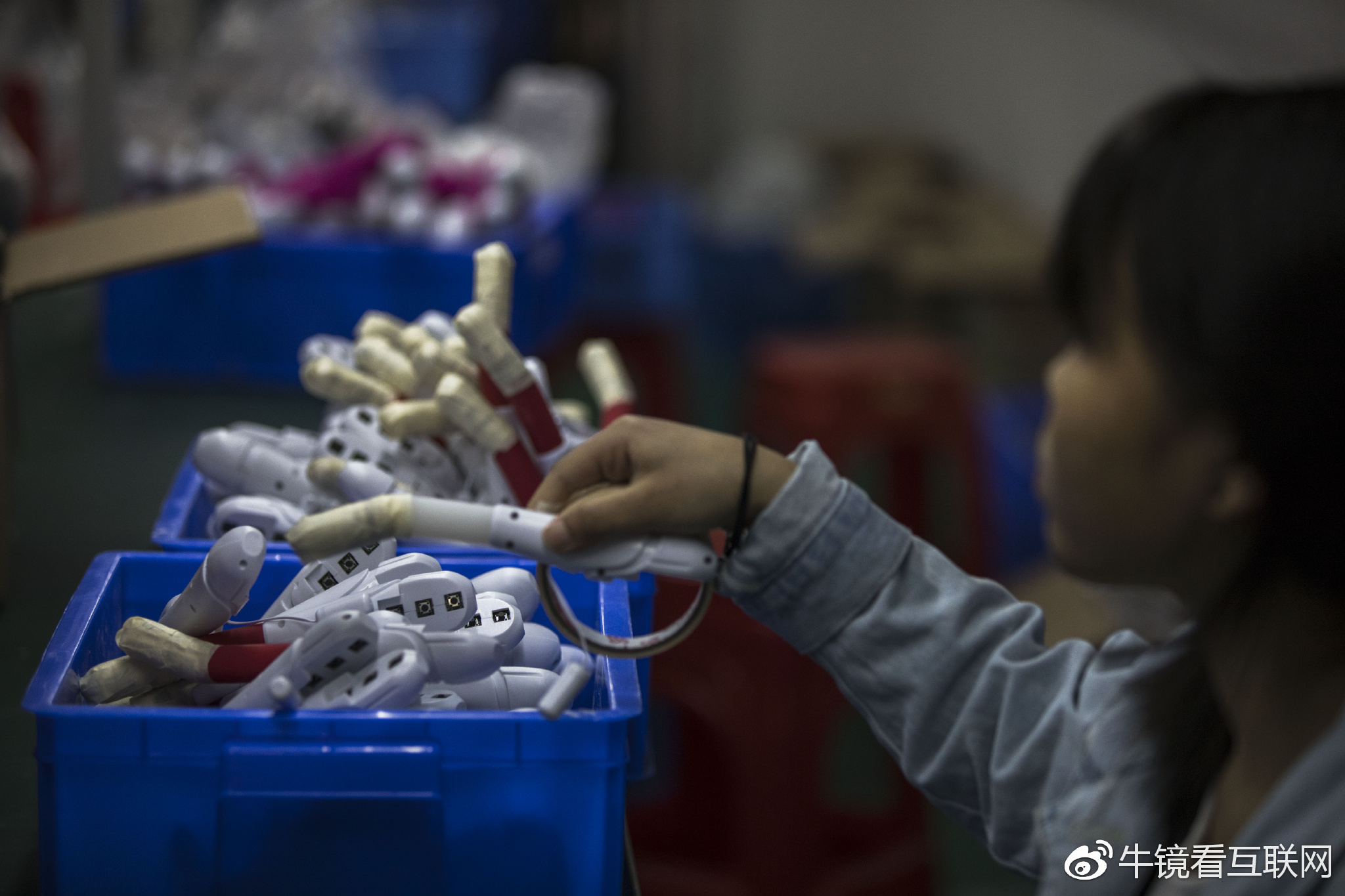 线却自由独立,她们用自己的智慧和实力撑起了电商时代制造业的半边天