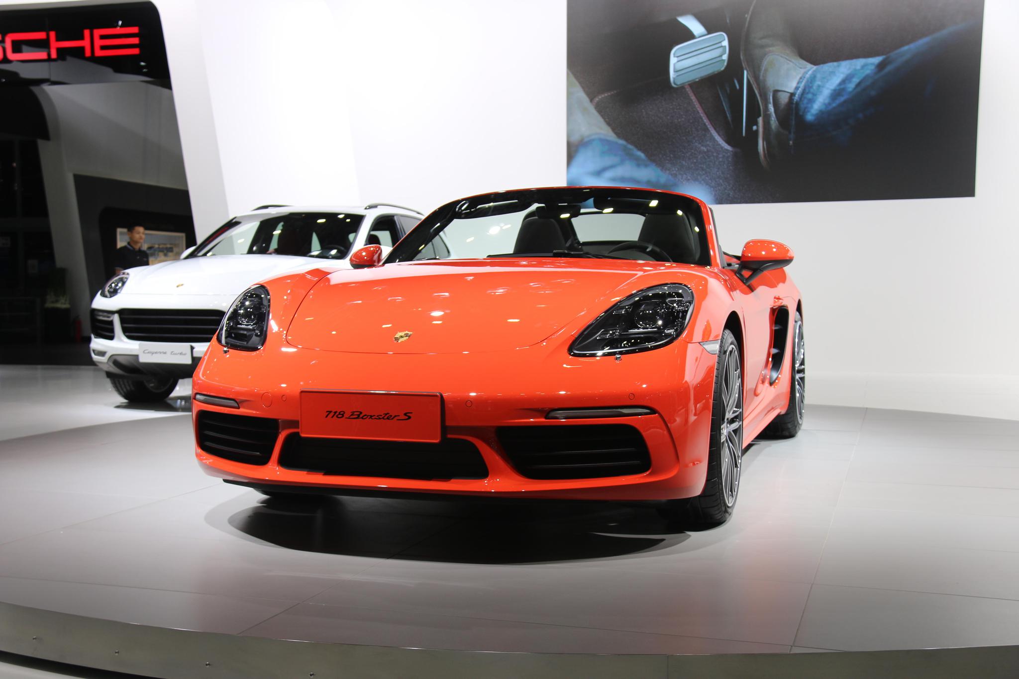 保时捷boxster s,保时捷macan,保时捷718 cayman,你选谁?