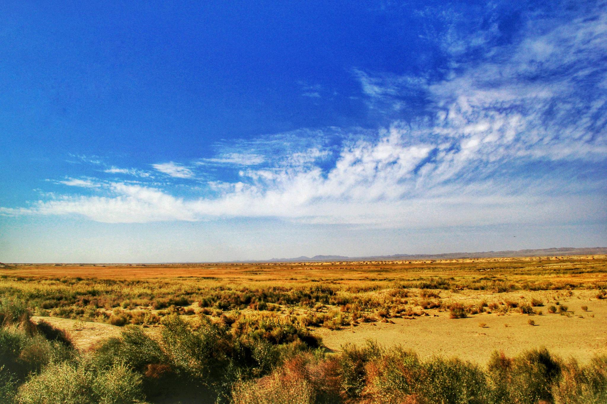 这片大戈壁 玄奘法师曾九死一生 如今却成了徒步爱好者心中的圣地